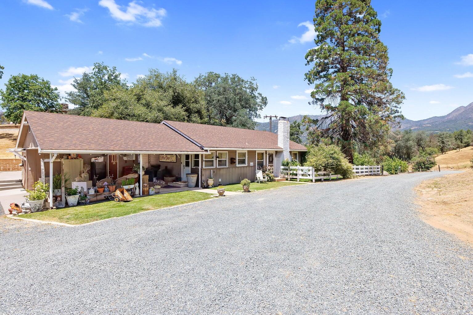 44223 Balch Park Road Rd, Springville, CA 93265