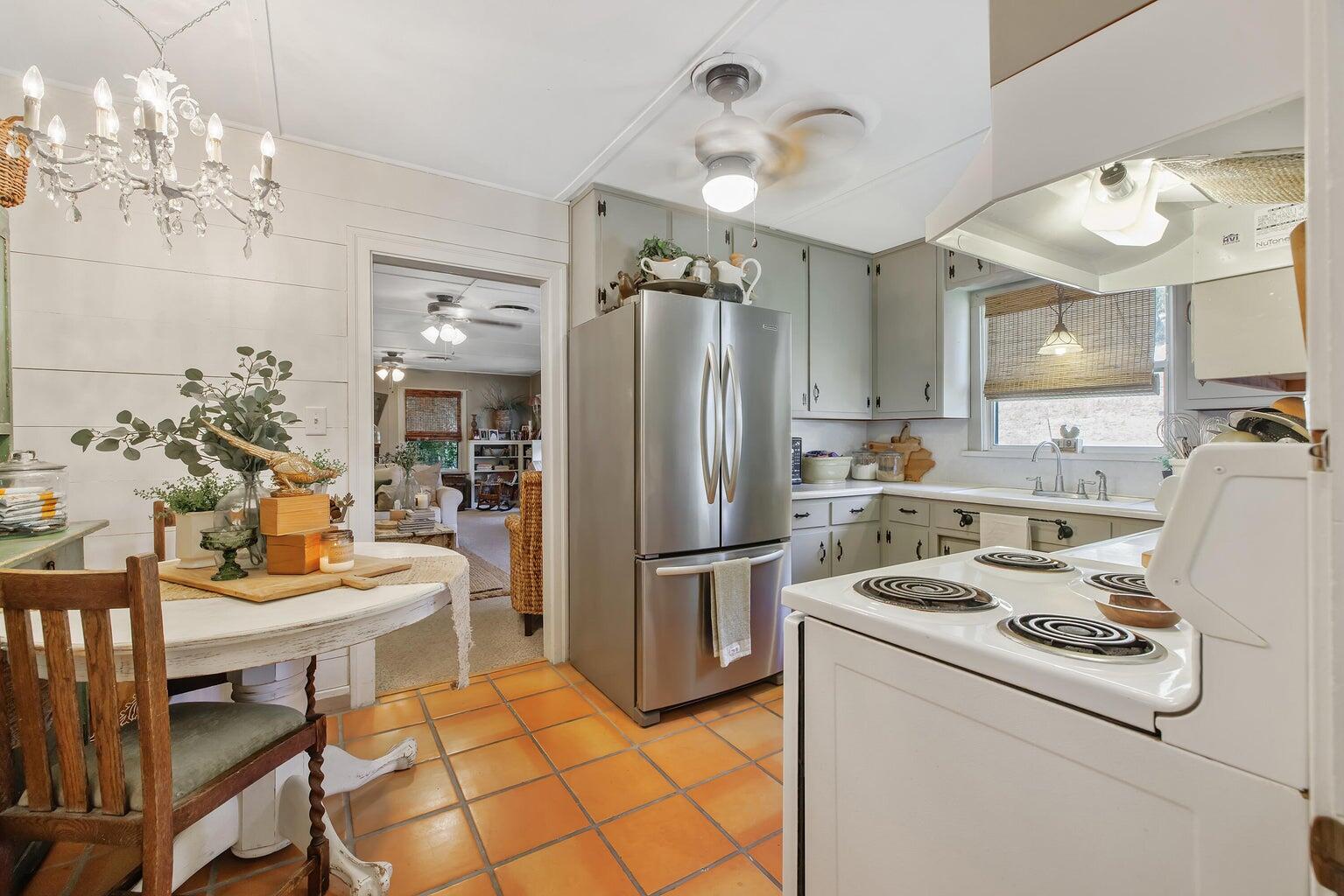 44223 Balch Park Road Rd, Springville, CA 93265