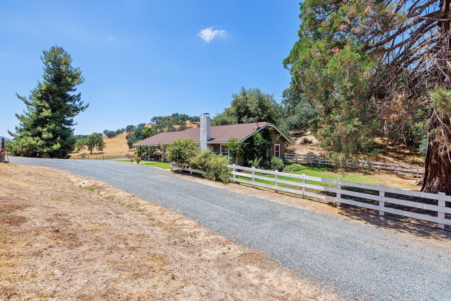 44223 Balch Park Road Rd, Springville, CA 93265
