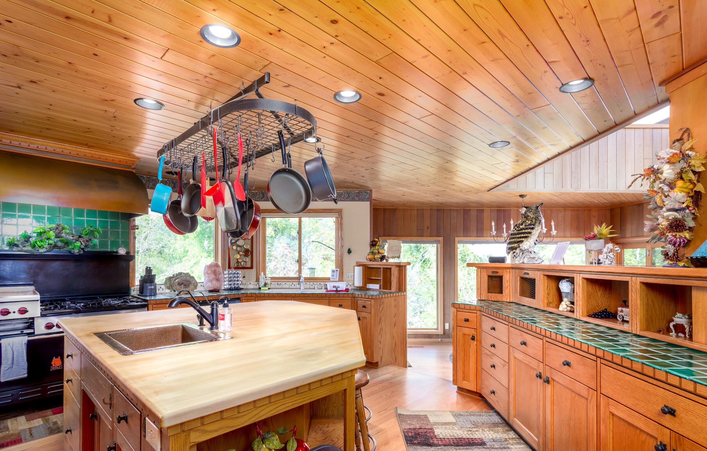 44575 S Fork Dr, Three Rivers, CA 93271