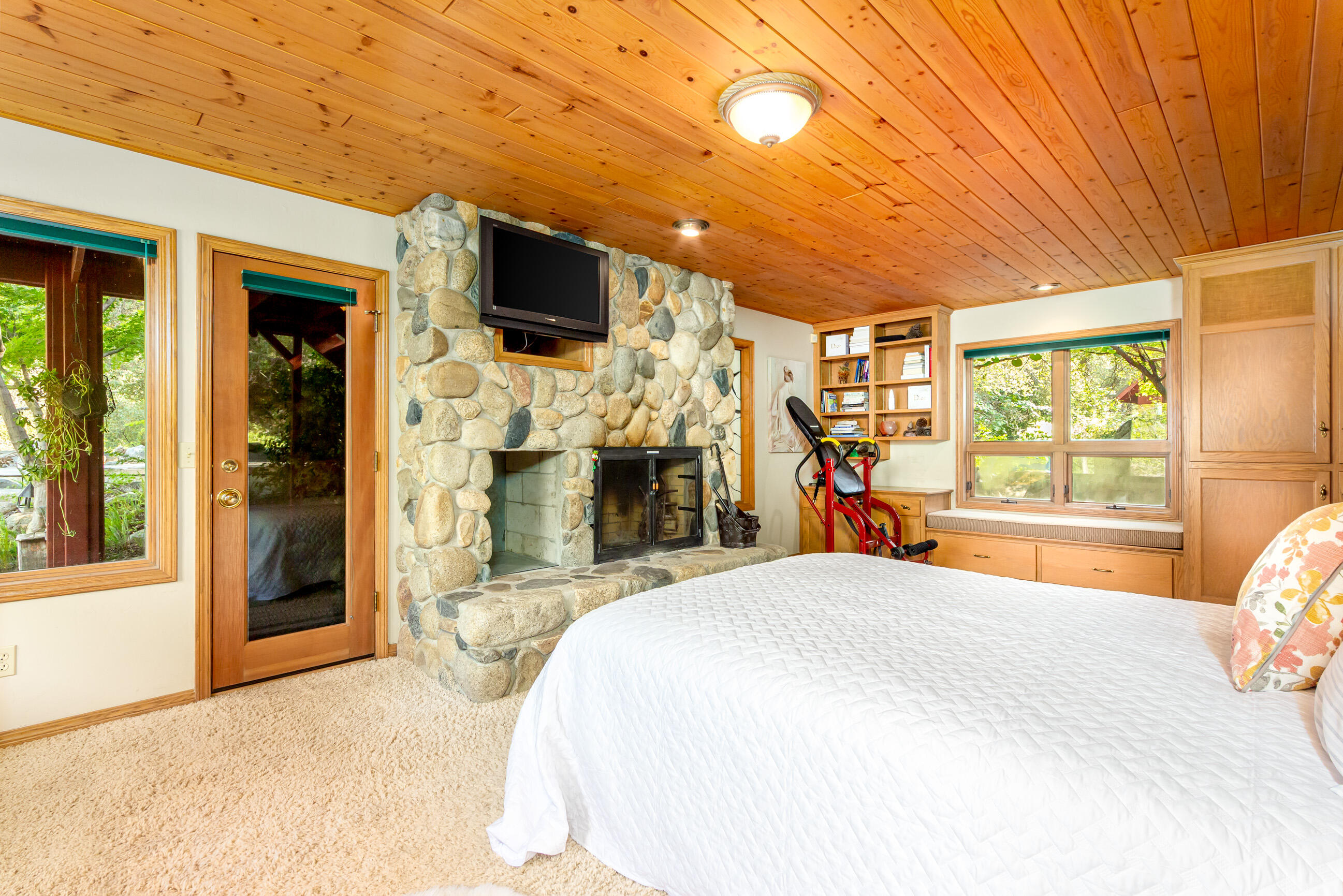 44575 S Fork Dr, Three Rivers, CA 93271