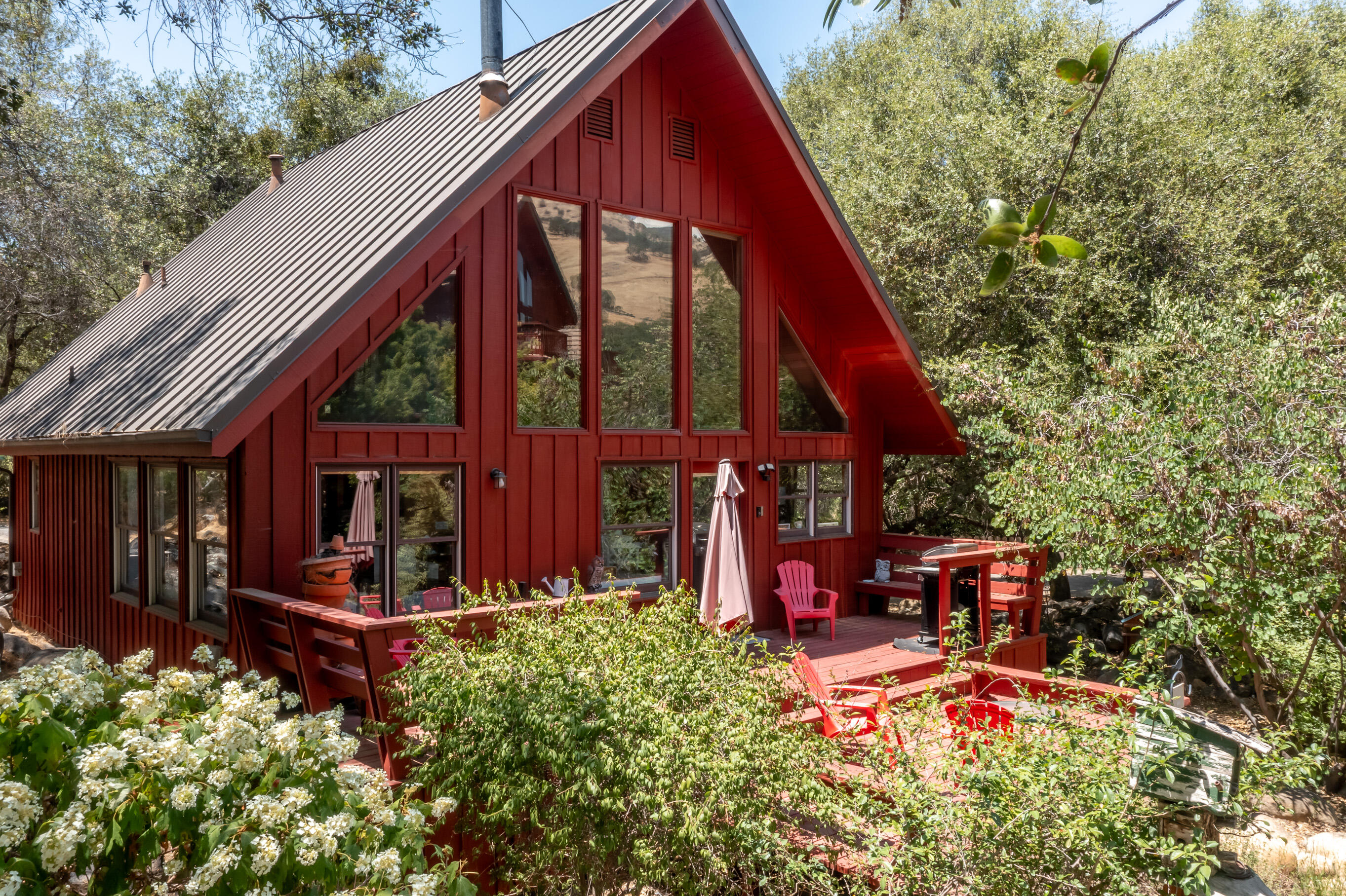 44575 S Fork Dr, Three Rivers, CA 93271