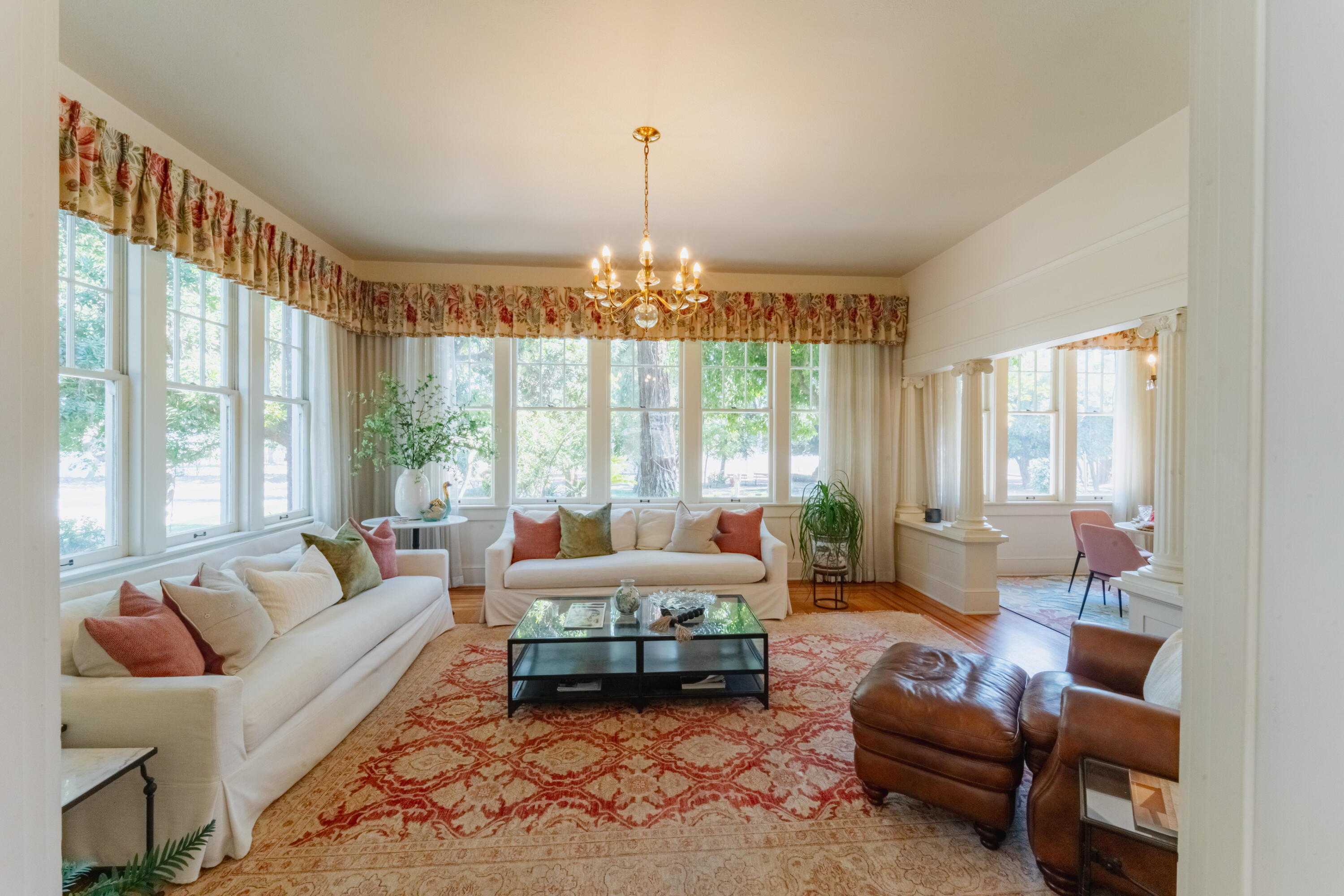 815 E Sycamore Ave, Tulare, CA 93274