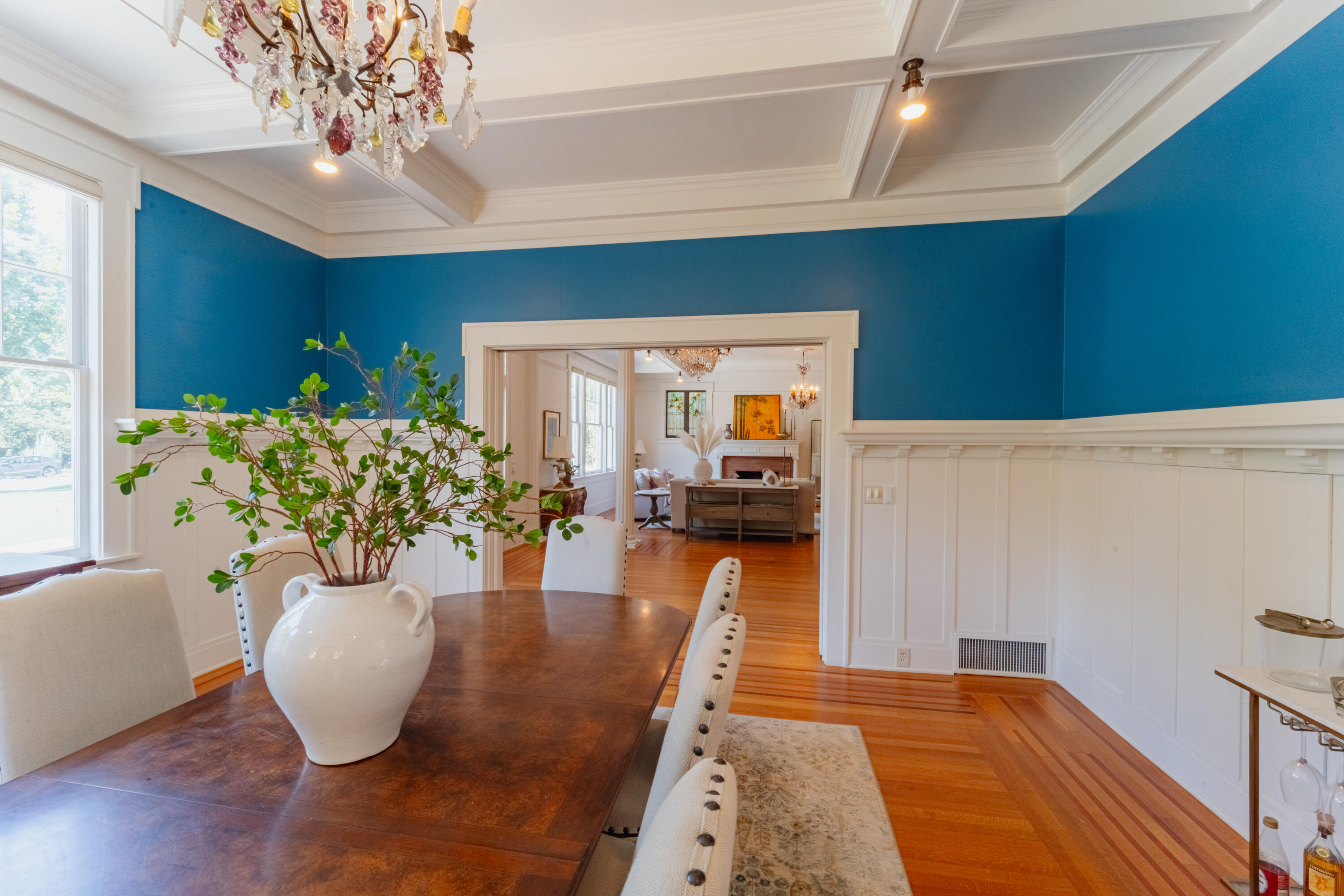 815 E Sycamore Ave, Tulare, CA 93274