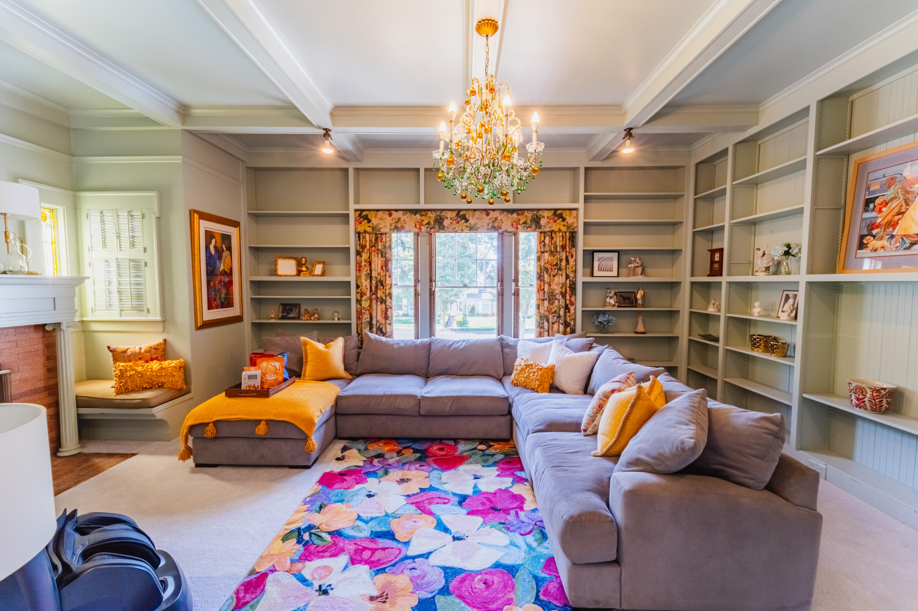 815 E Sycamore Ave, Tulare, CA 93274