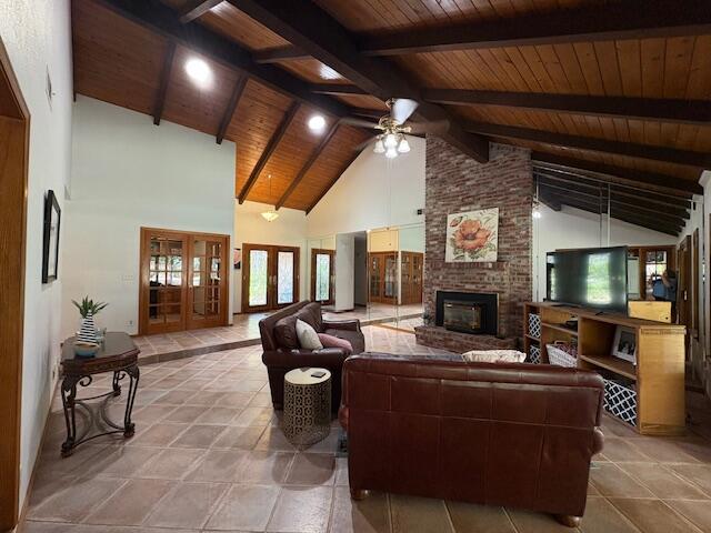 1536 N Tamarack St, Visalia, CA 93291