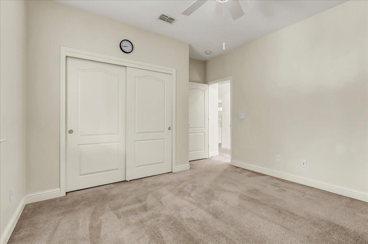 2591 Riviera Ct, Tulare, CA 93274