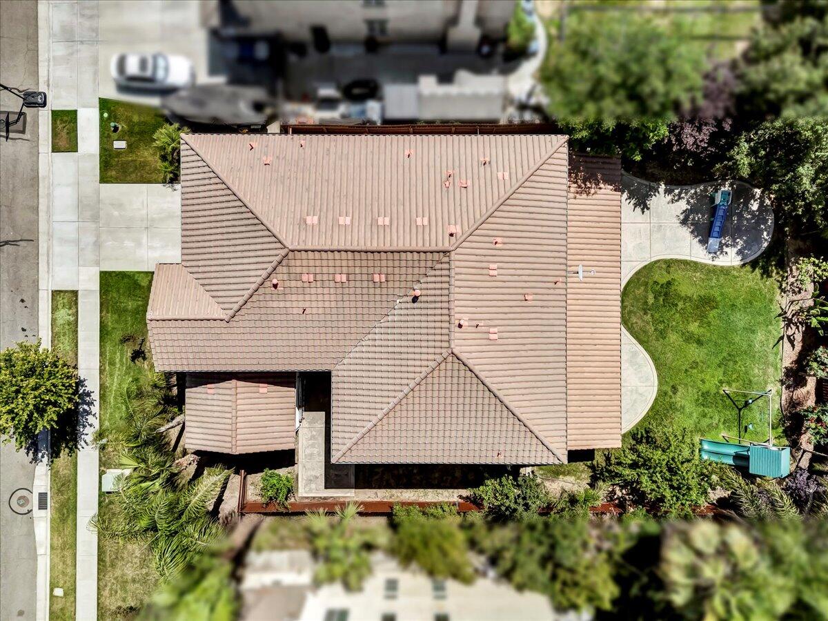 2591 Riviera Ct, Tulare, CA 93274