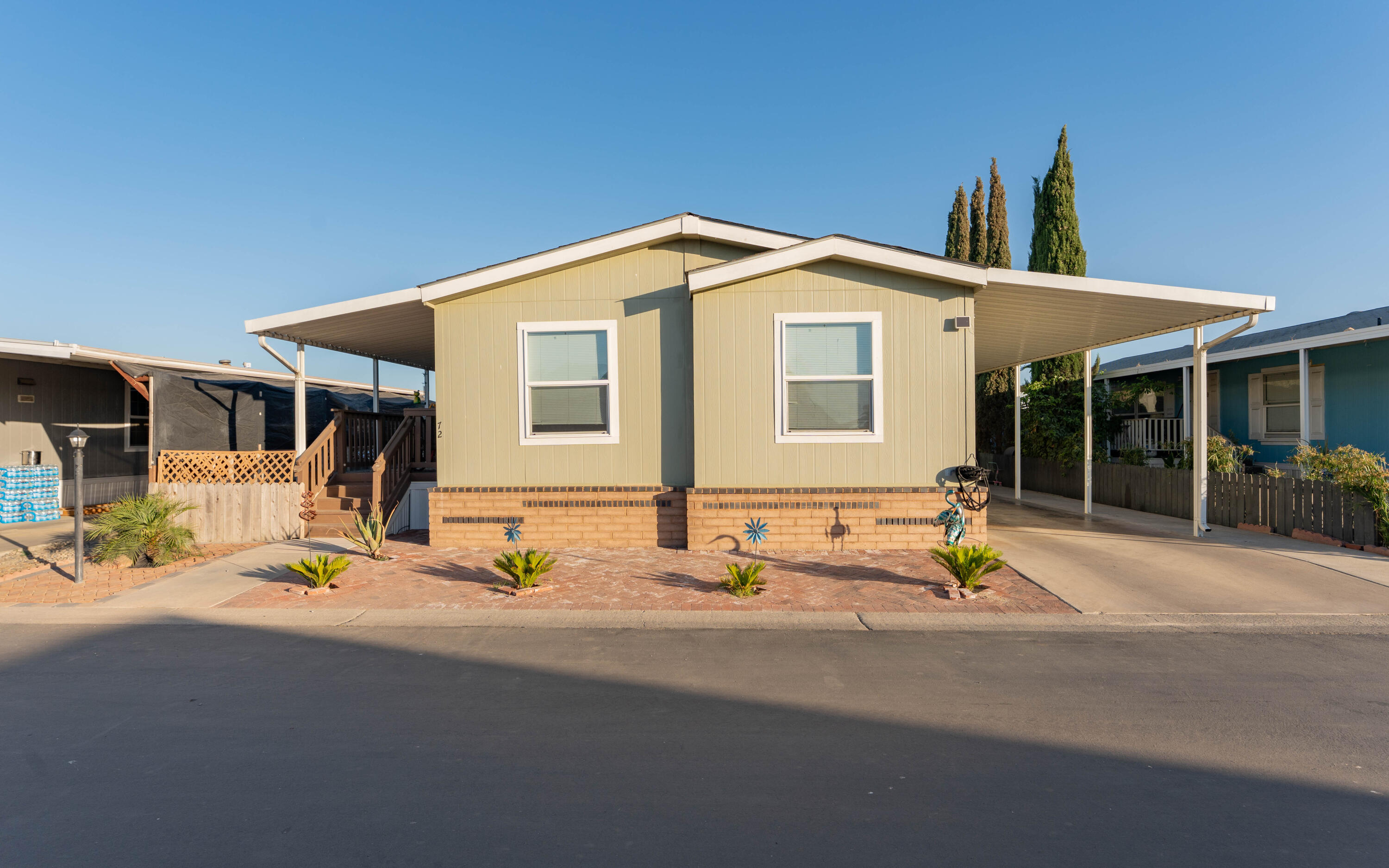 900 E SE Rankin Rd #72, Tulare, CA 93274