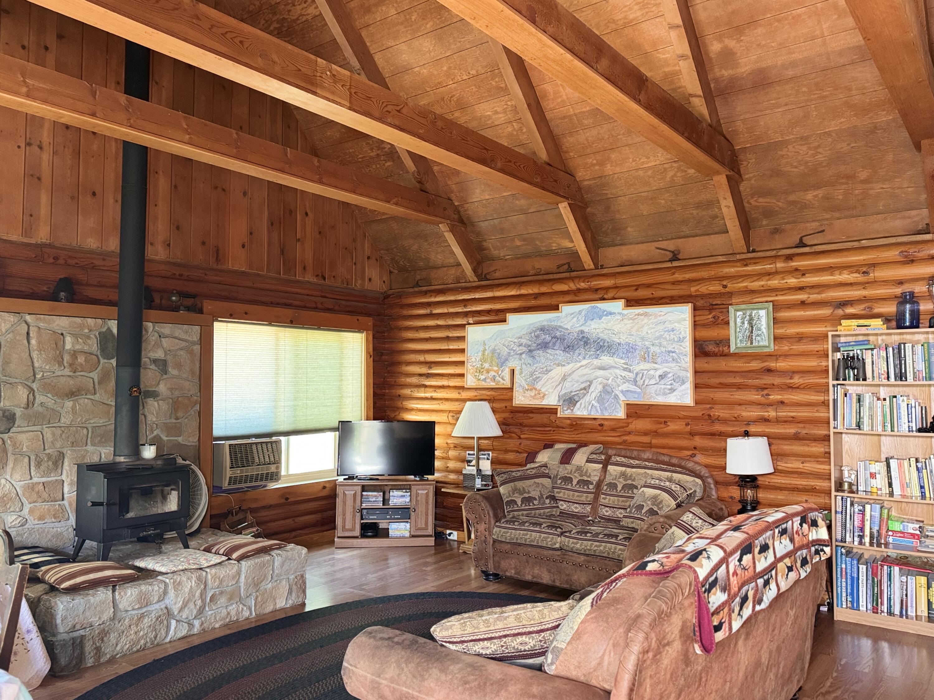 51911 Hogback Rd, Miramonte, CA 93641