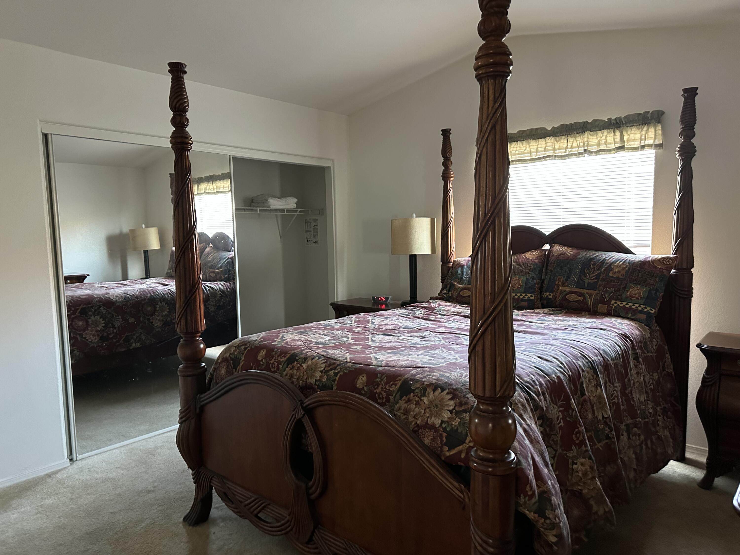 820 S Chinowth #98, Visalia, CA 93277