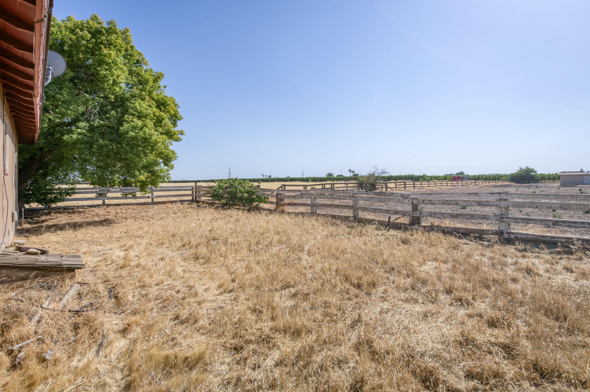 43125 Road 80, Dinuba, CA 93618