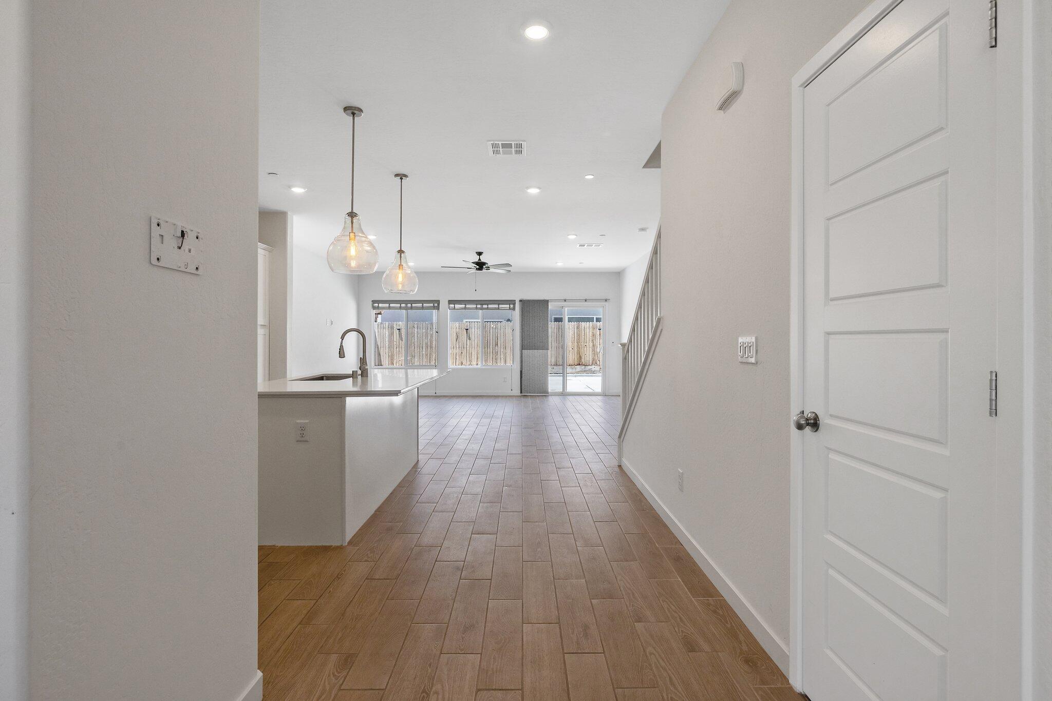 1754 N Aster Lake Rd, Hanford, CA 93230