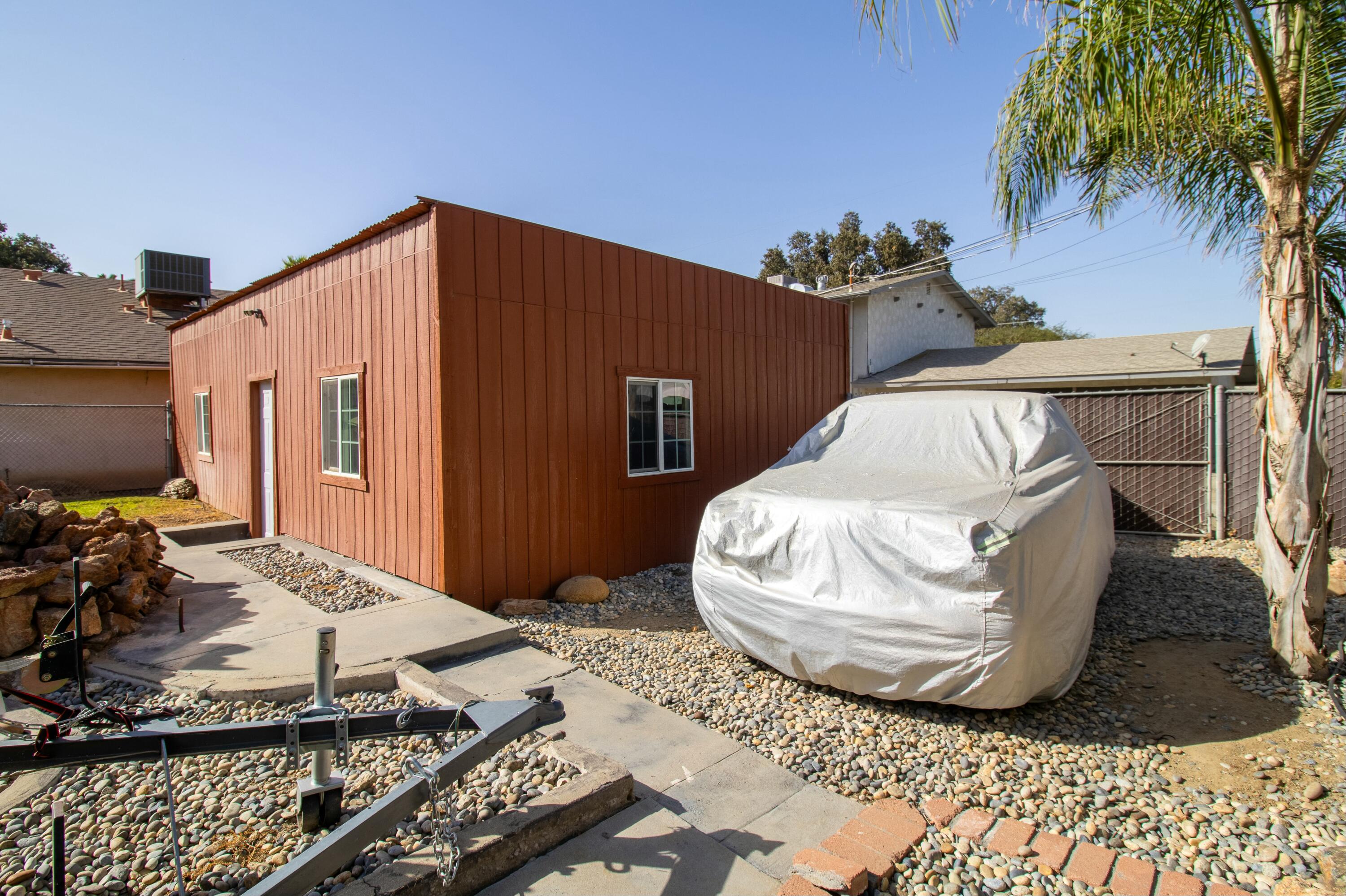 459 N El Granito St, Porterville, CA 93257