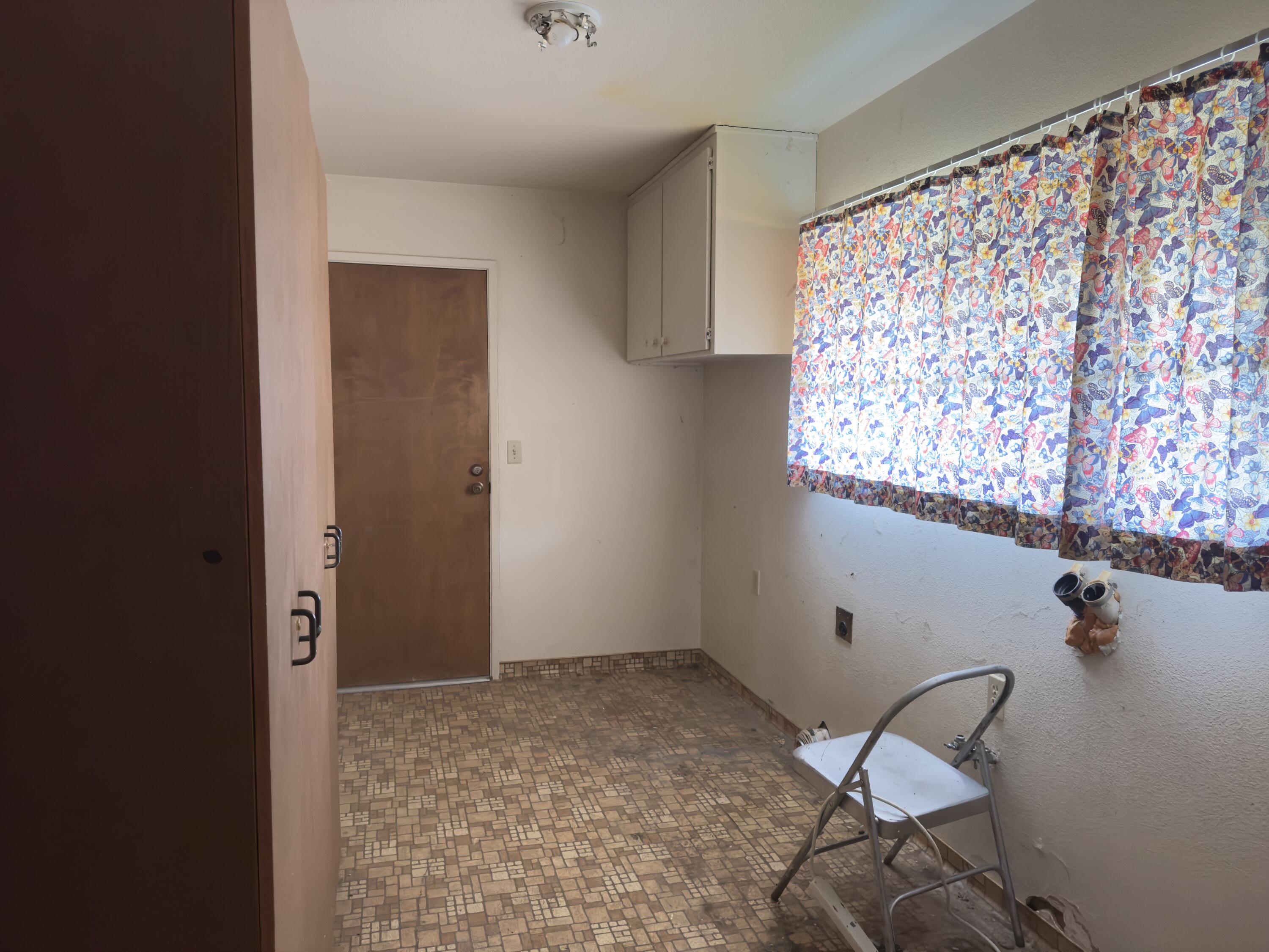 50200 Hogback Dr Dr, Badger, CA 93603