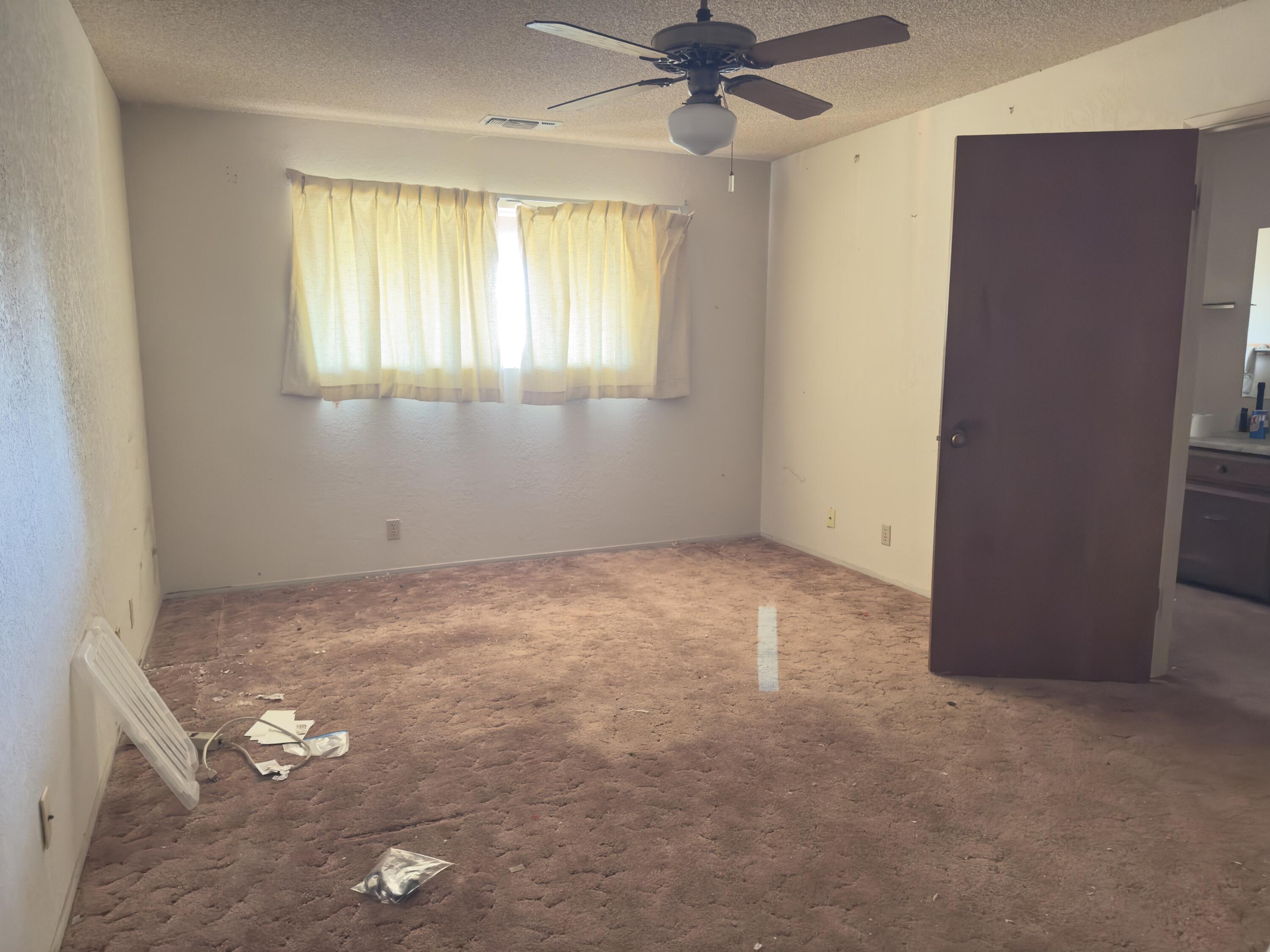 50200 Hogback Dr Dr, Badger, CA 93603