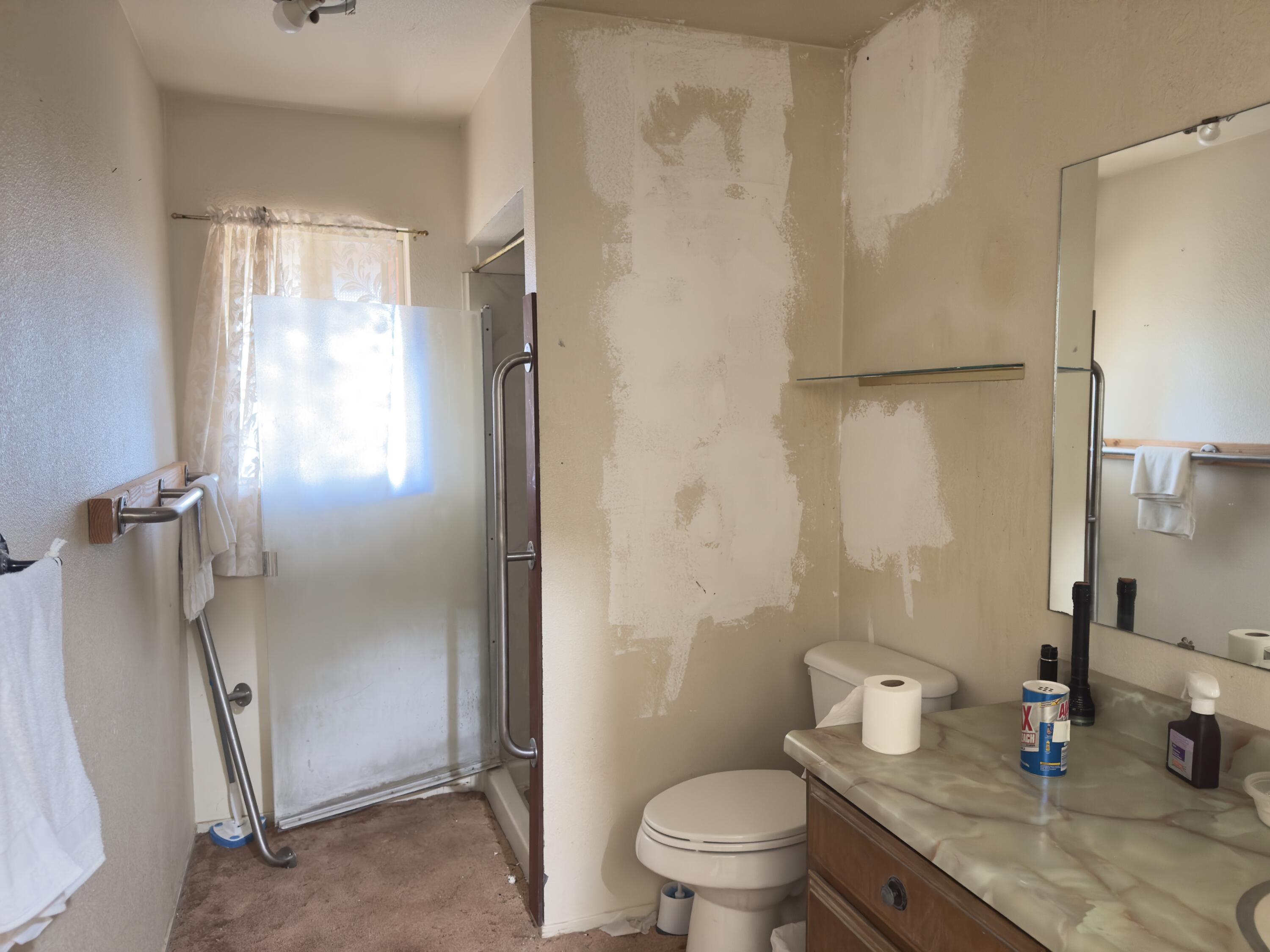 50200 Hogback Dr Dr, Badger, CA 93603