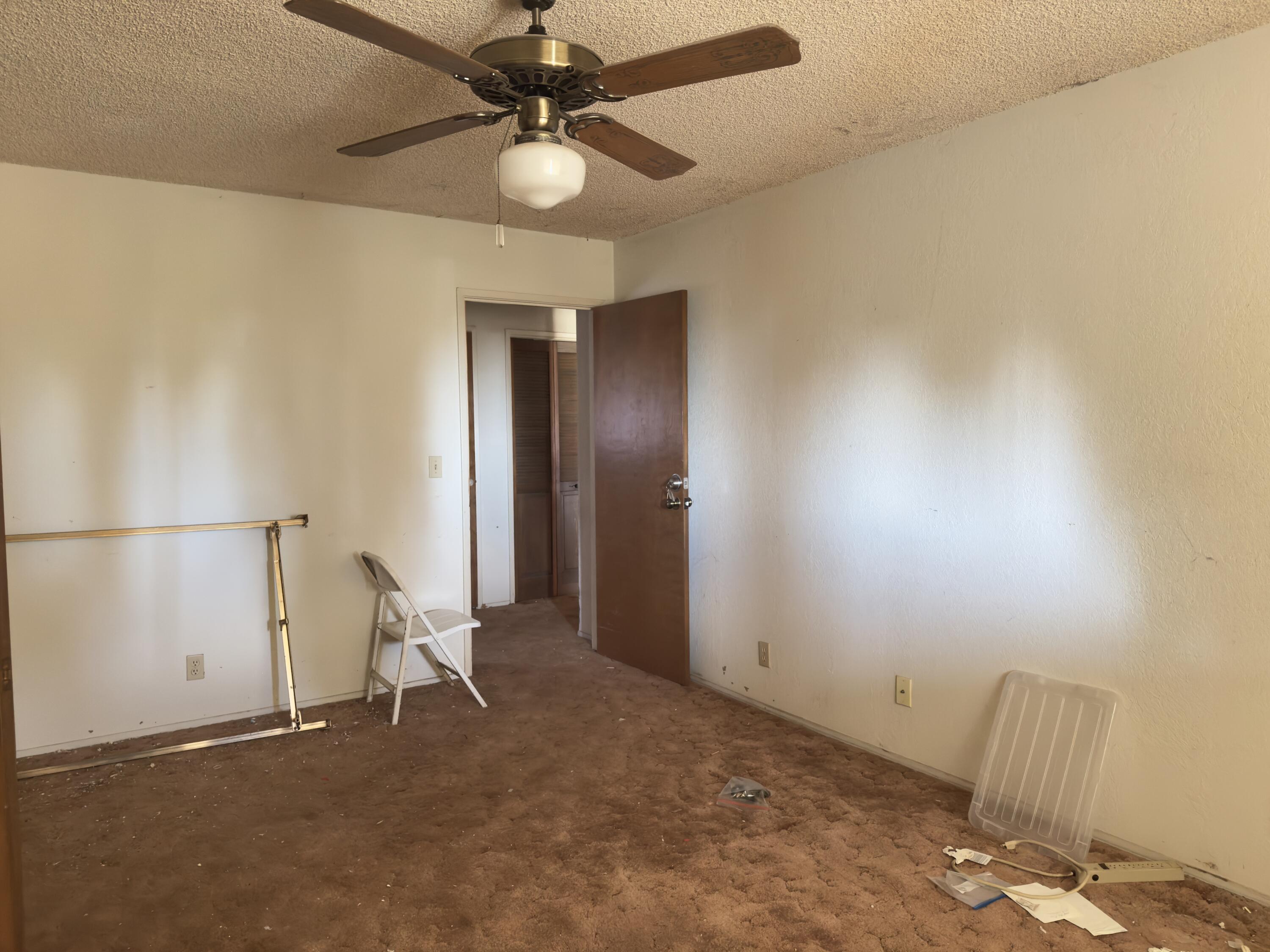 50200 Hogback Dr Dr, Badger, CA 93603