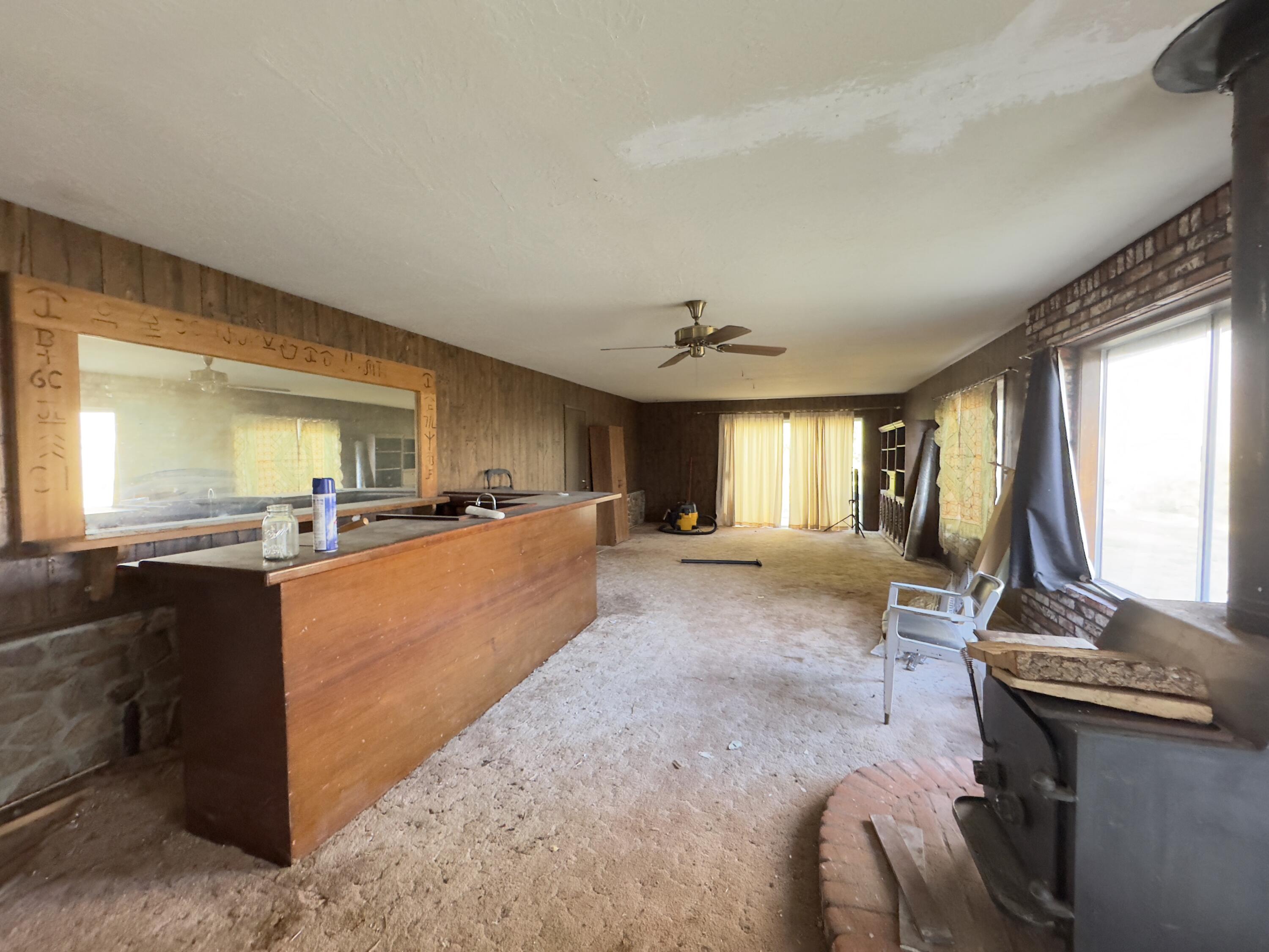 50200 Hogback Dr Dr, Badger, CA 93603