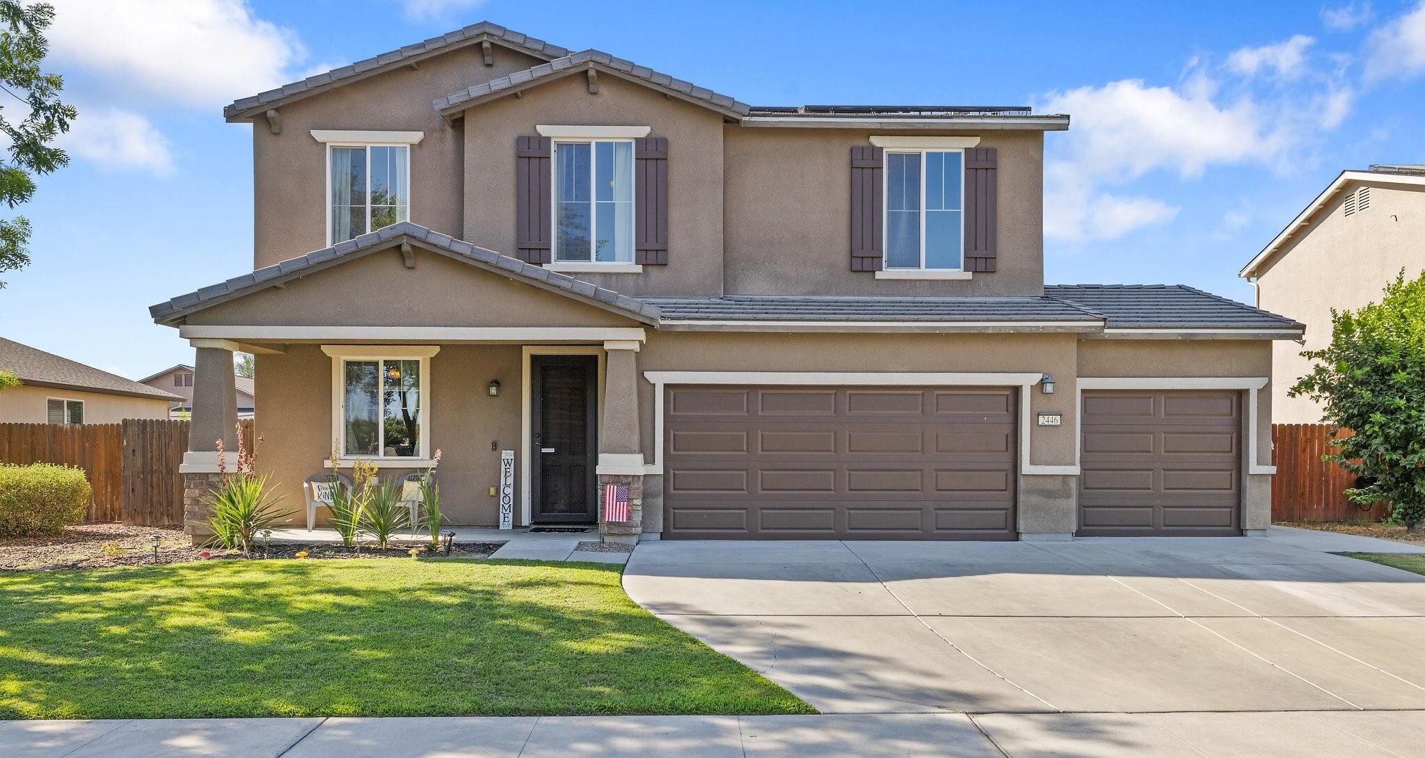 2446 W Sedona Ave, Visalia, CA 93291