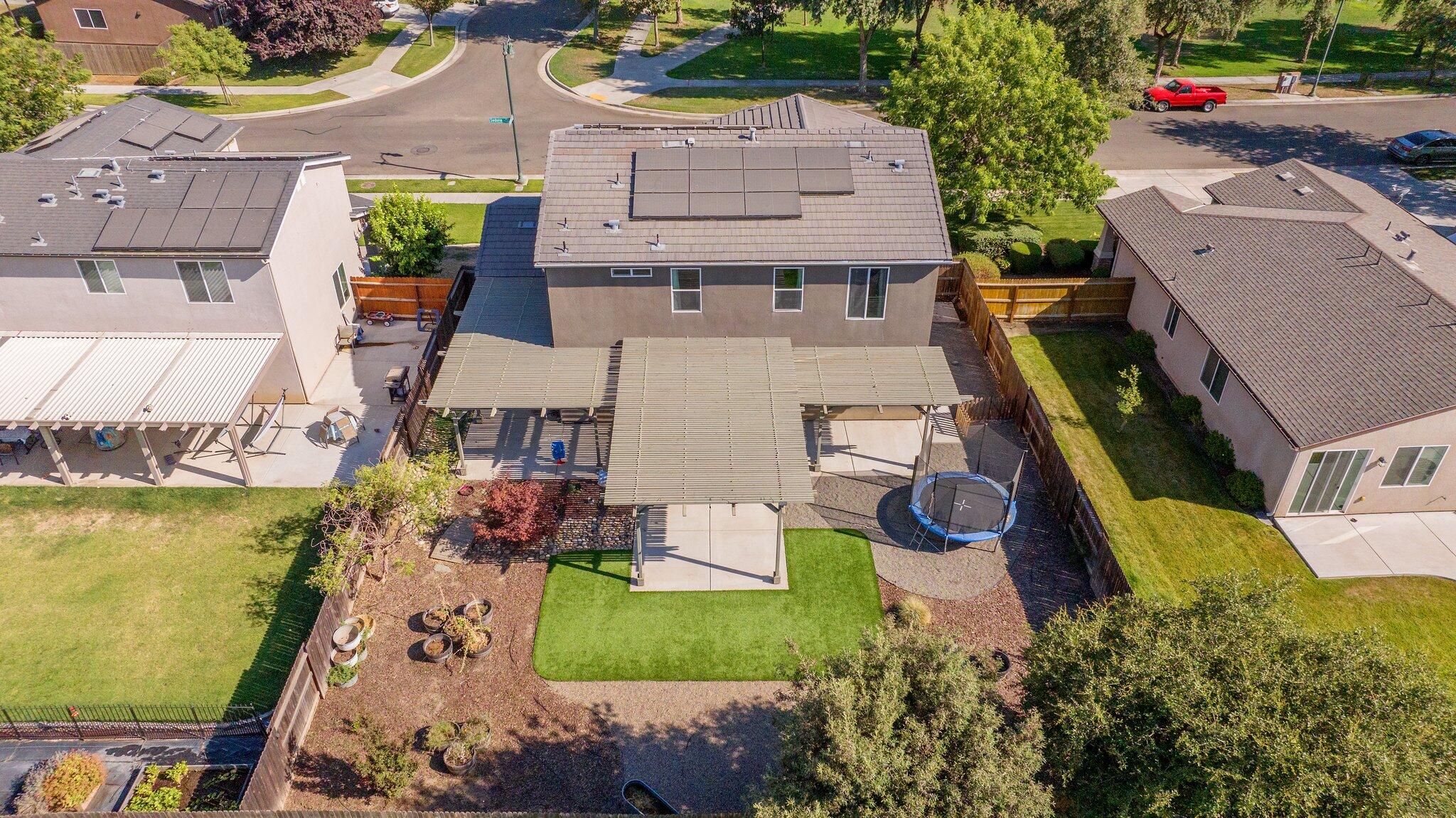 2446 W Sedona Ave, Visalia, CA 93291