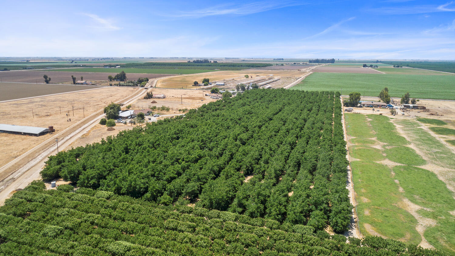 0 Iona Ave, Hanford, CA 93230