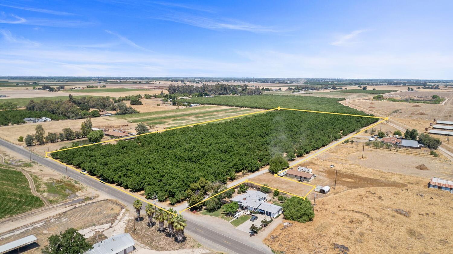 0 Iona Ave, Hanford, CA 93230