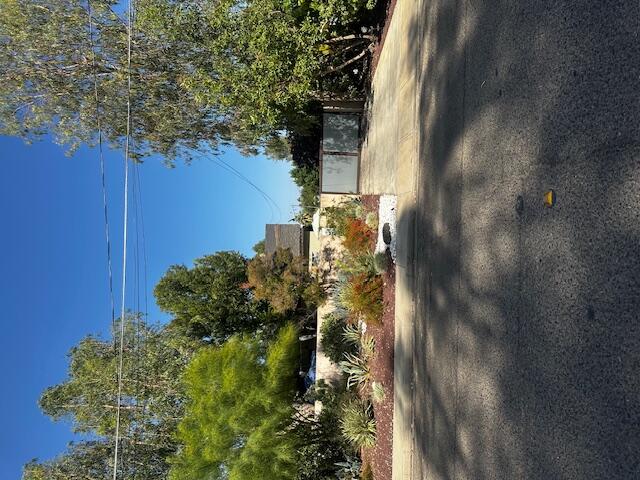 360, 364 N Cypress St #2, Woodlake, CA 93286