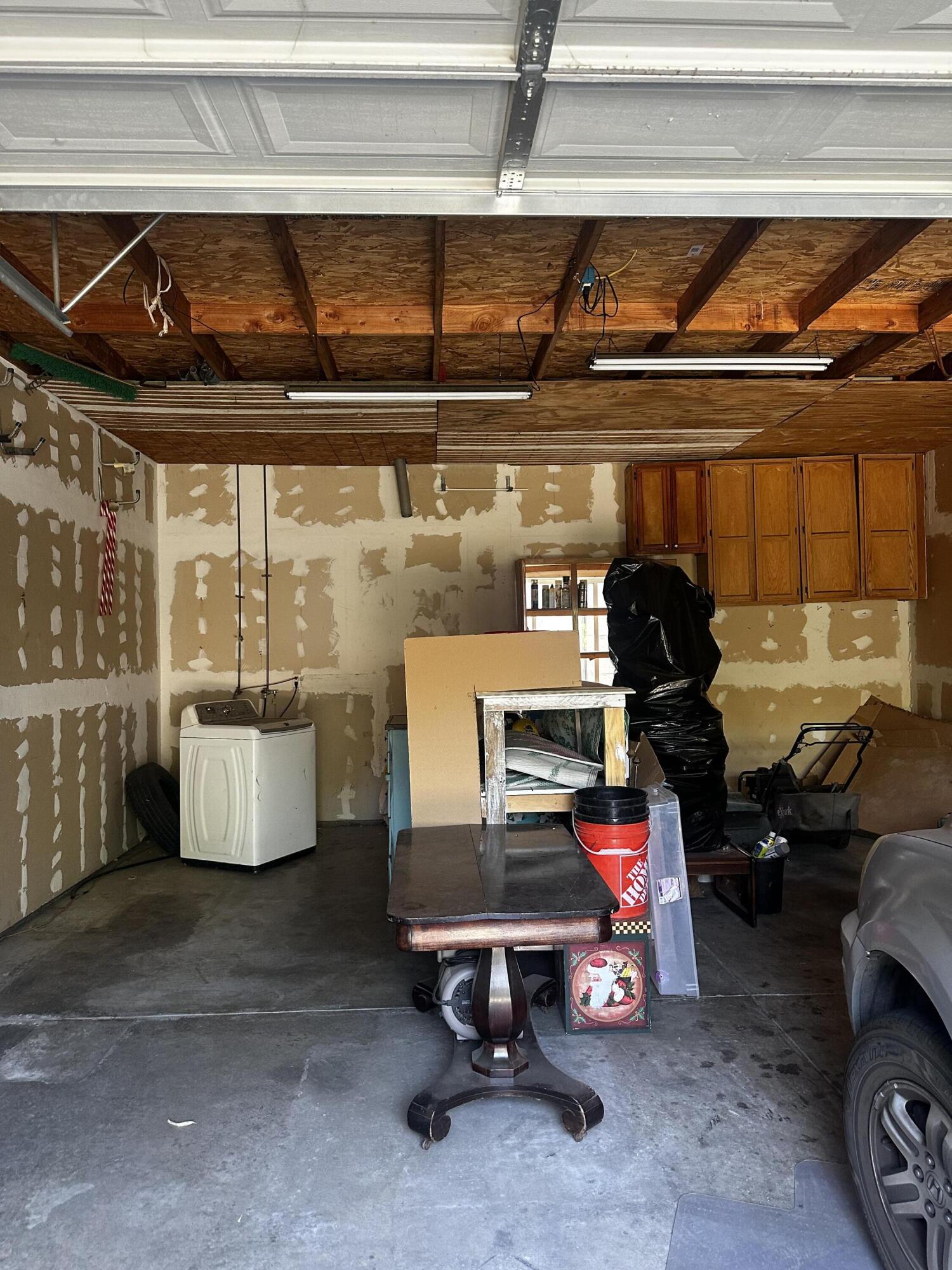 360, 364 N Cypress St #2, Woodlake, CA 93286