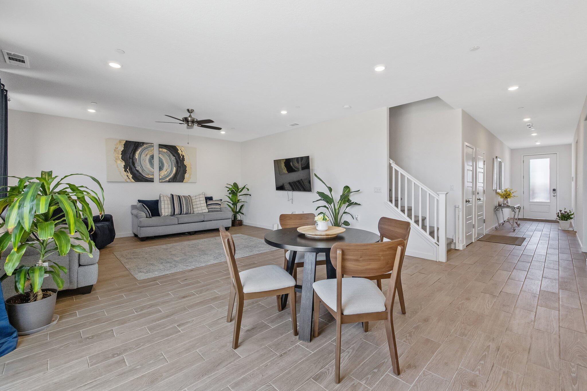 2409 Pepperdine St, Lemoore, CA 93245