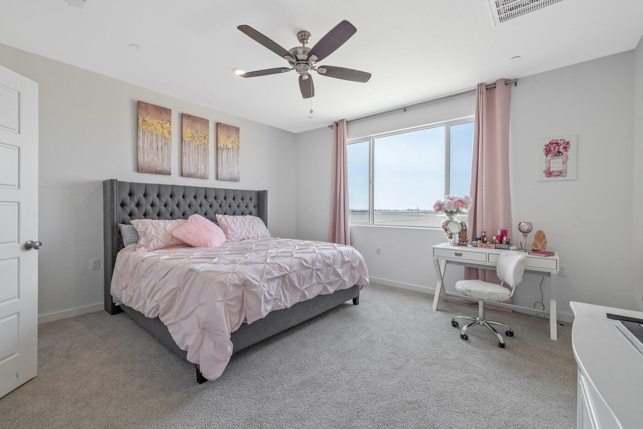 2409 Pepperdine St, Lemoore, CA 93245