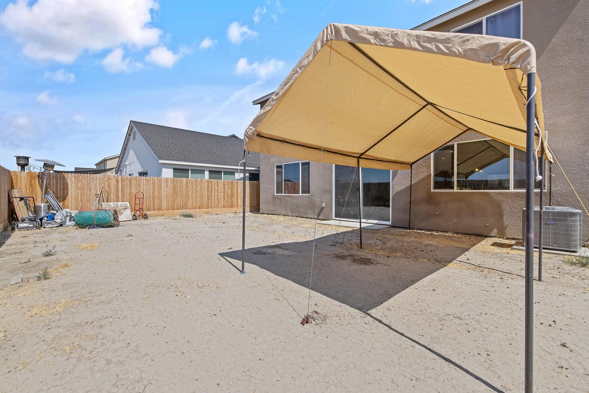 2409 Pepperdine St, Lemoore, CA 93245