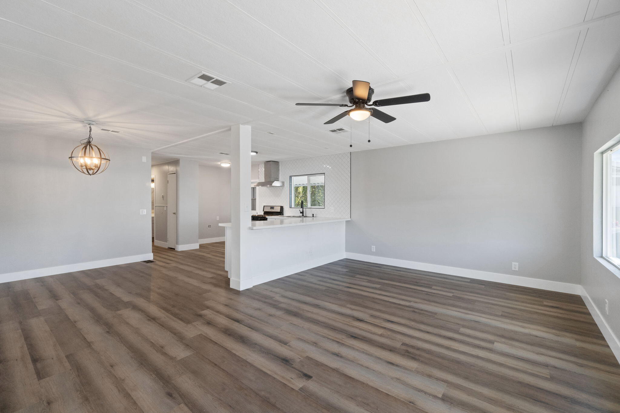 1218 E Cleveland Ave #153, Madera, CA 93638