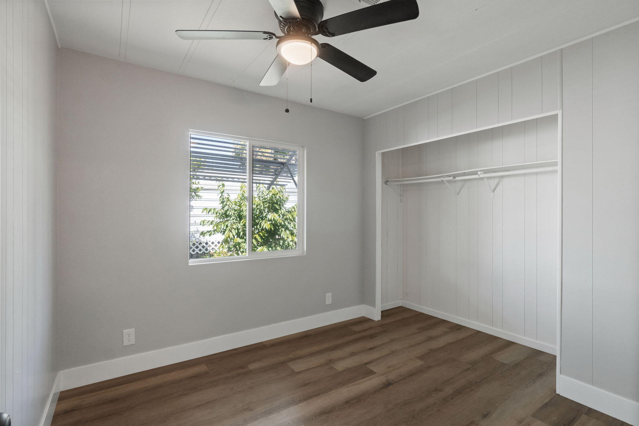 1218 E Cleveland Ave #153, Madera, CA 93638