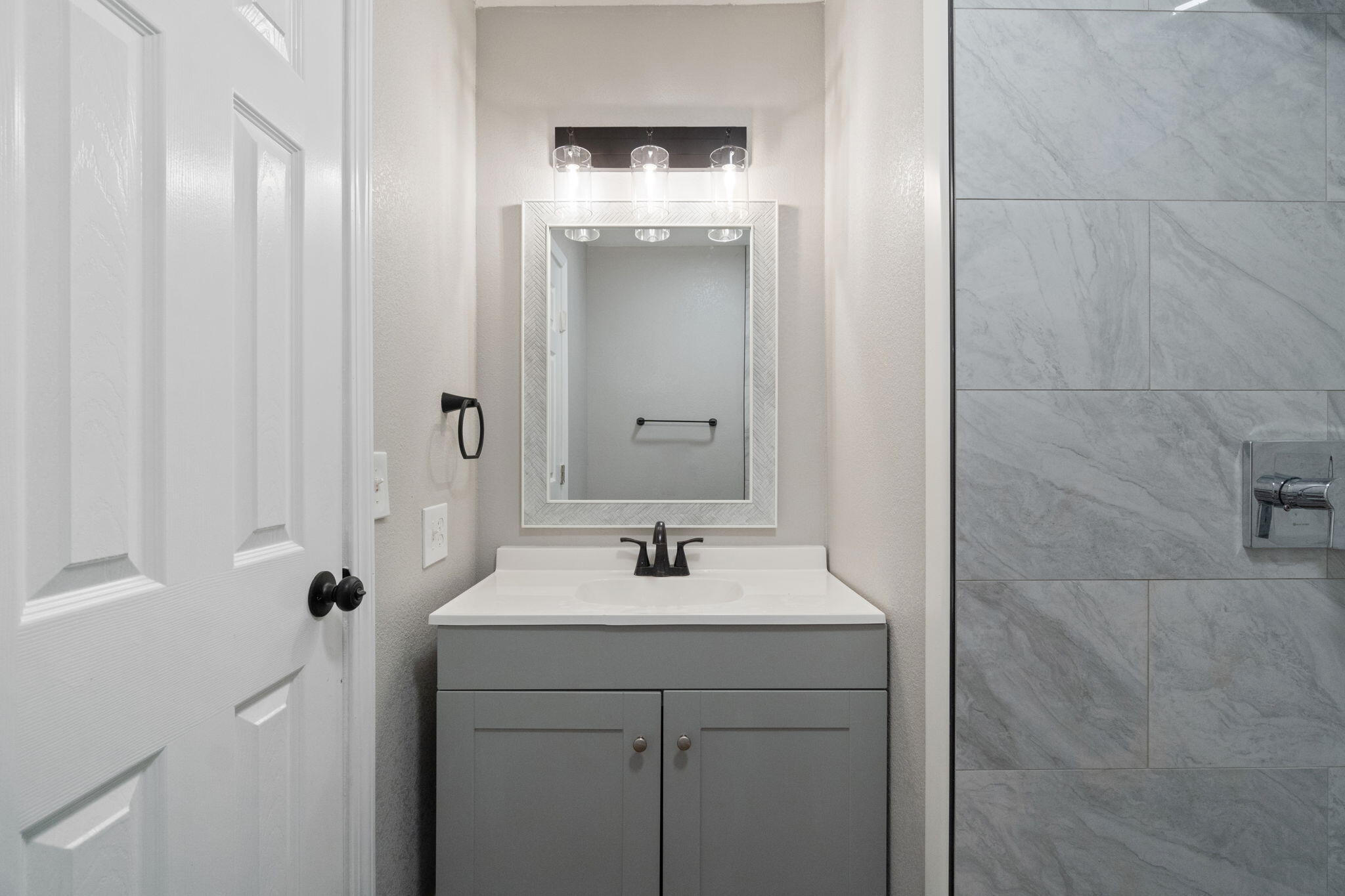 1218 E Cleveland Ave #153, Madera, CA 93638