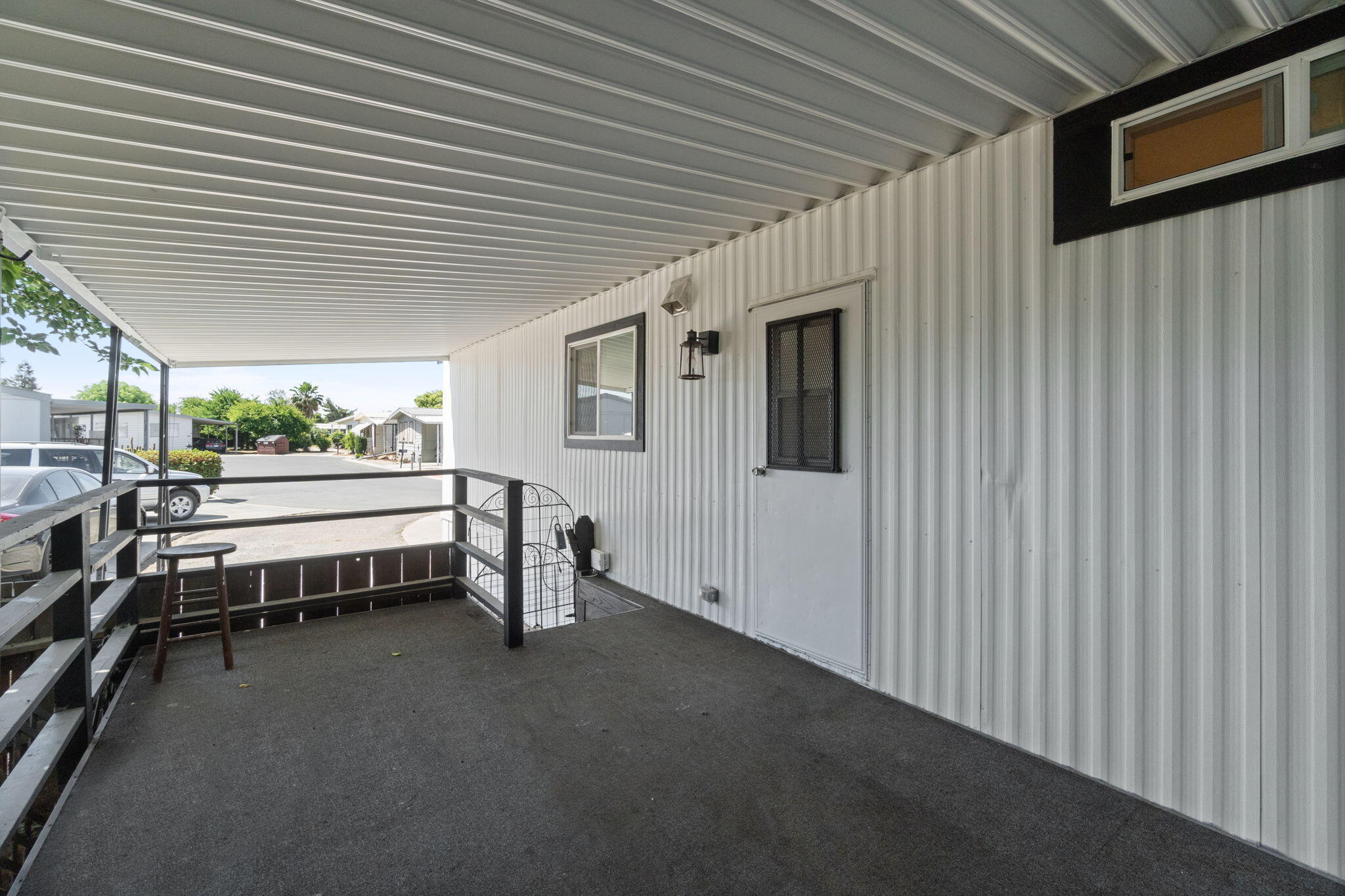 1218 E Cleveland Ave #153, Madera, CA 93638