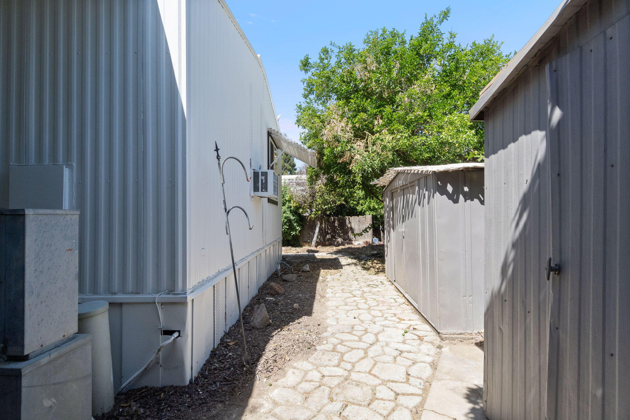 1218 E Cleveland Ave #153, Madera, CA 93638