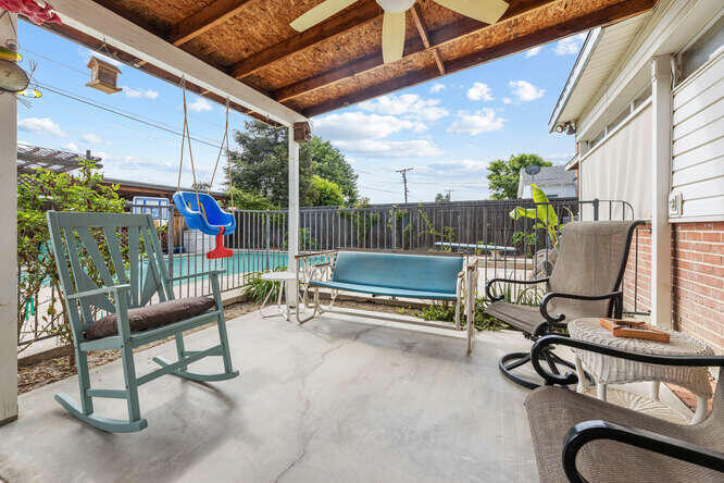 642 N Manor St, Tulare, CA 93274