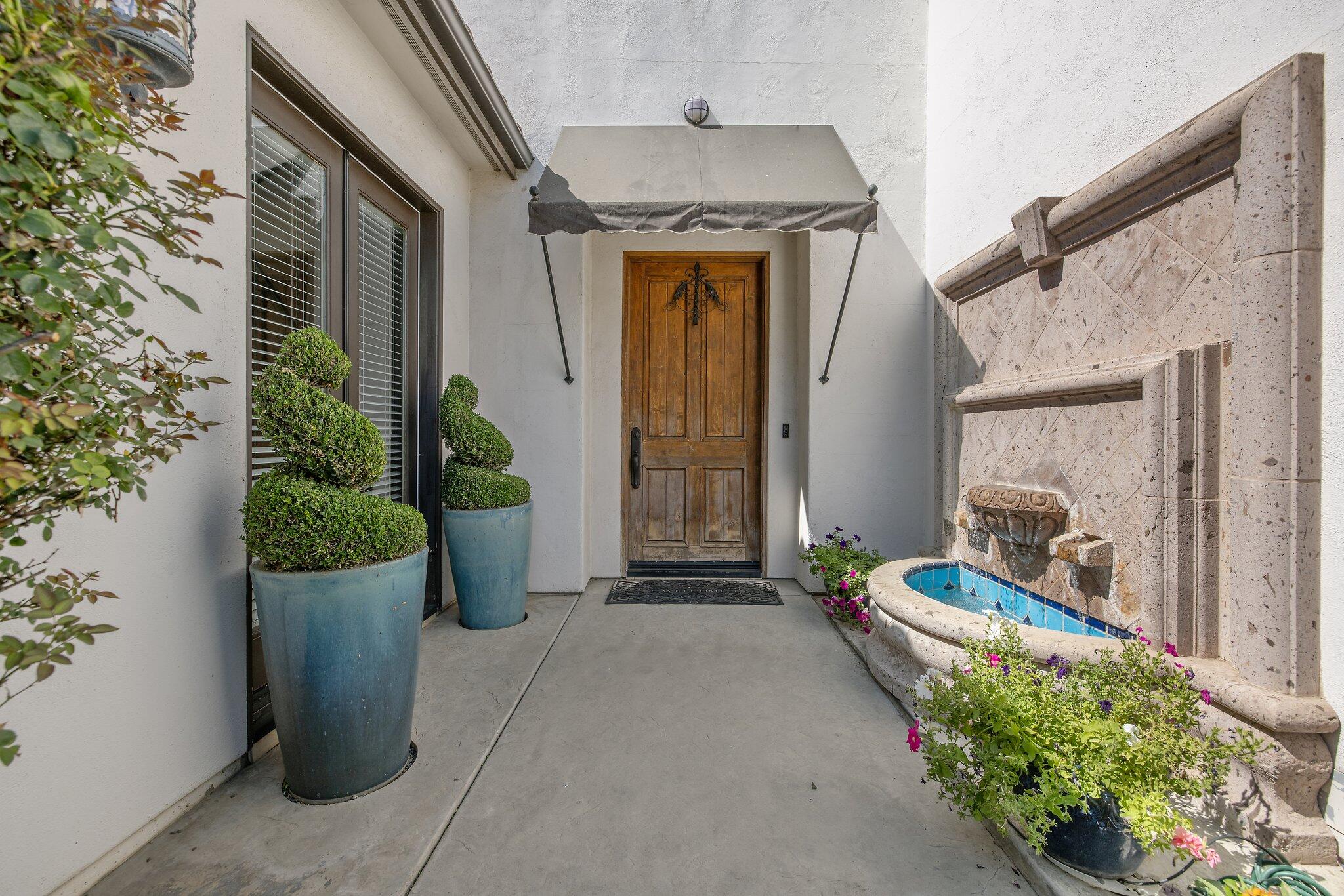 4638 W Lark Ct, Visalia, CA 93291