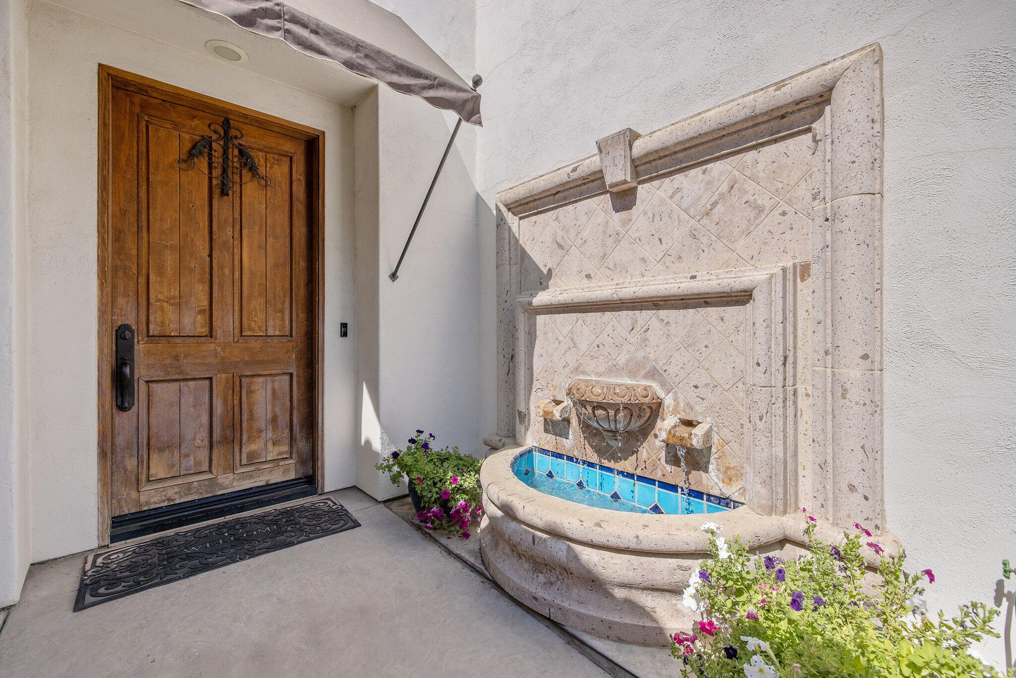 4638 W Lark Ct, Visalia, CA 93291