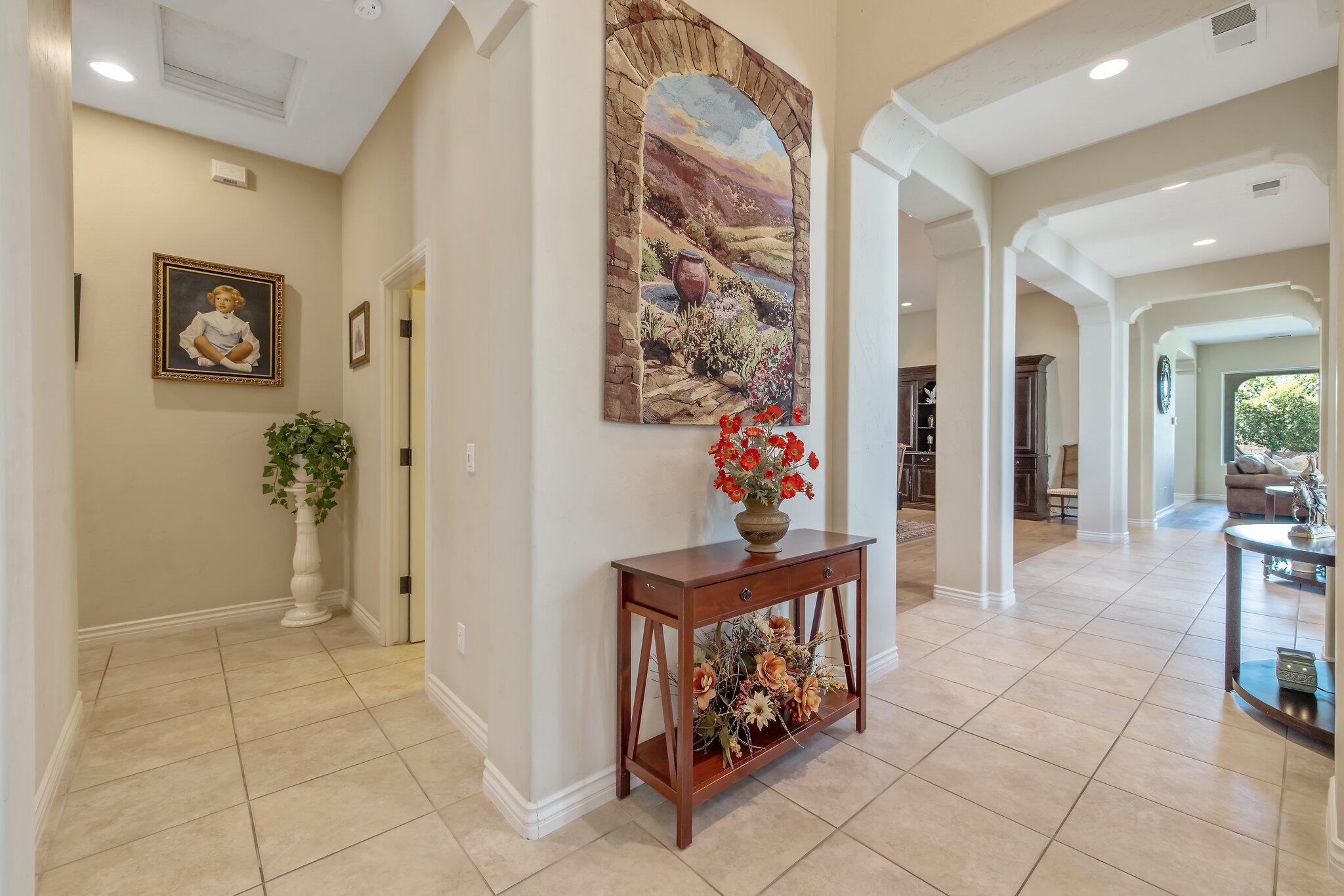 4638 W Lark Ct, Visalia, CA 93291