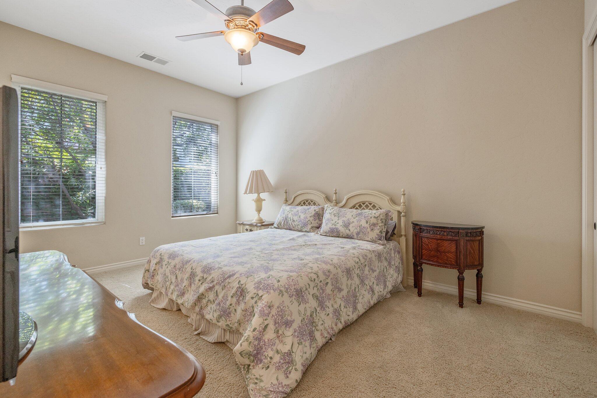 4638 W Lark Ct, Visalia, CA 93291