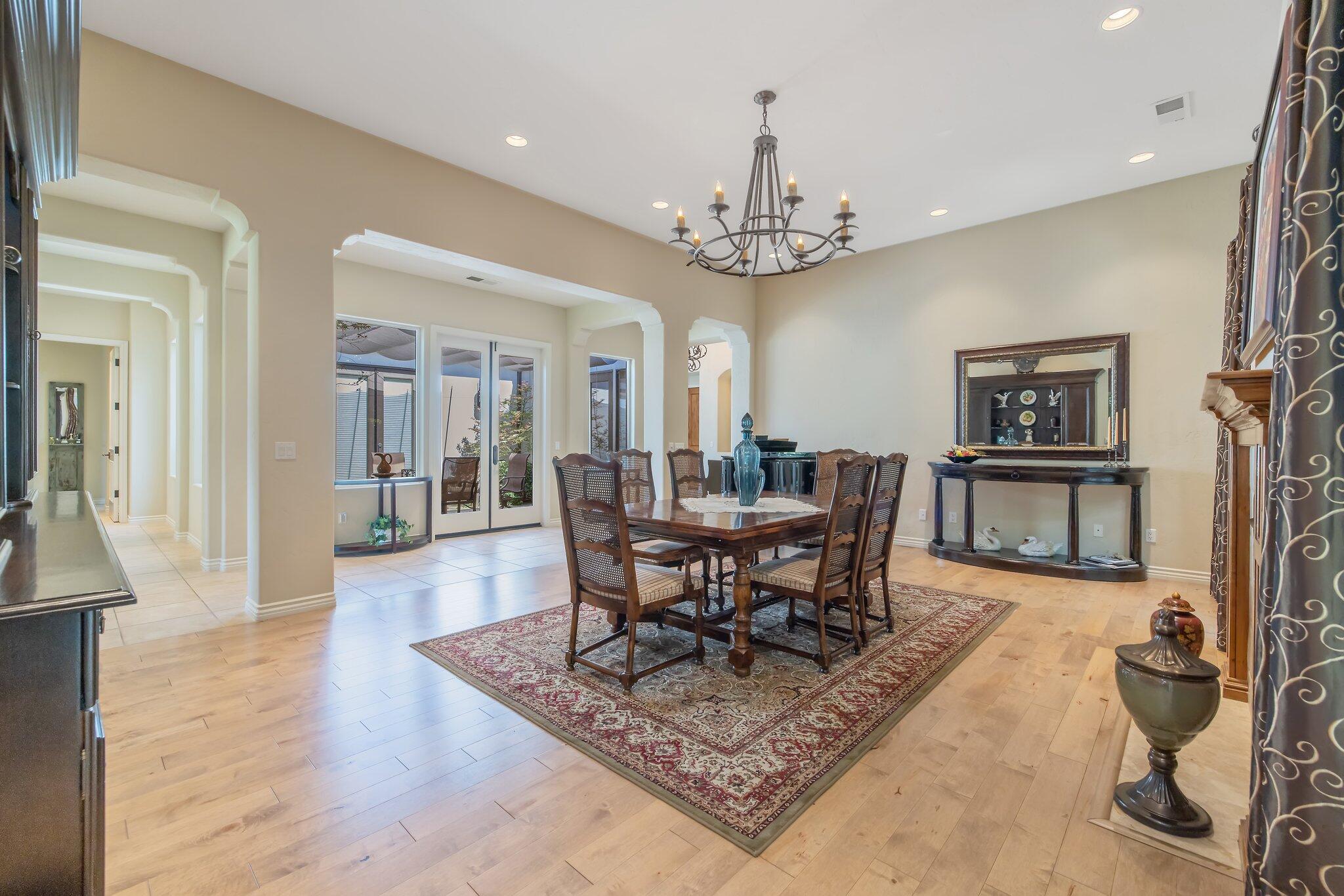 4638 W Lark Ct, Visalia, CA 93291