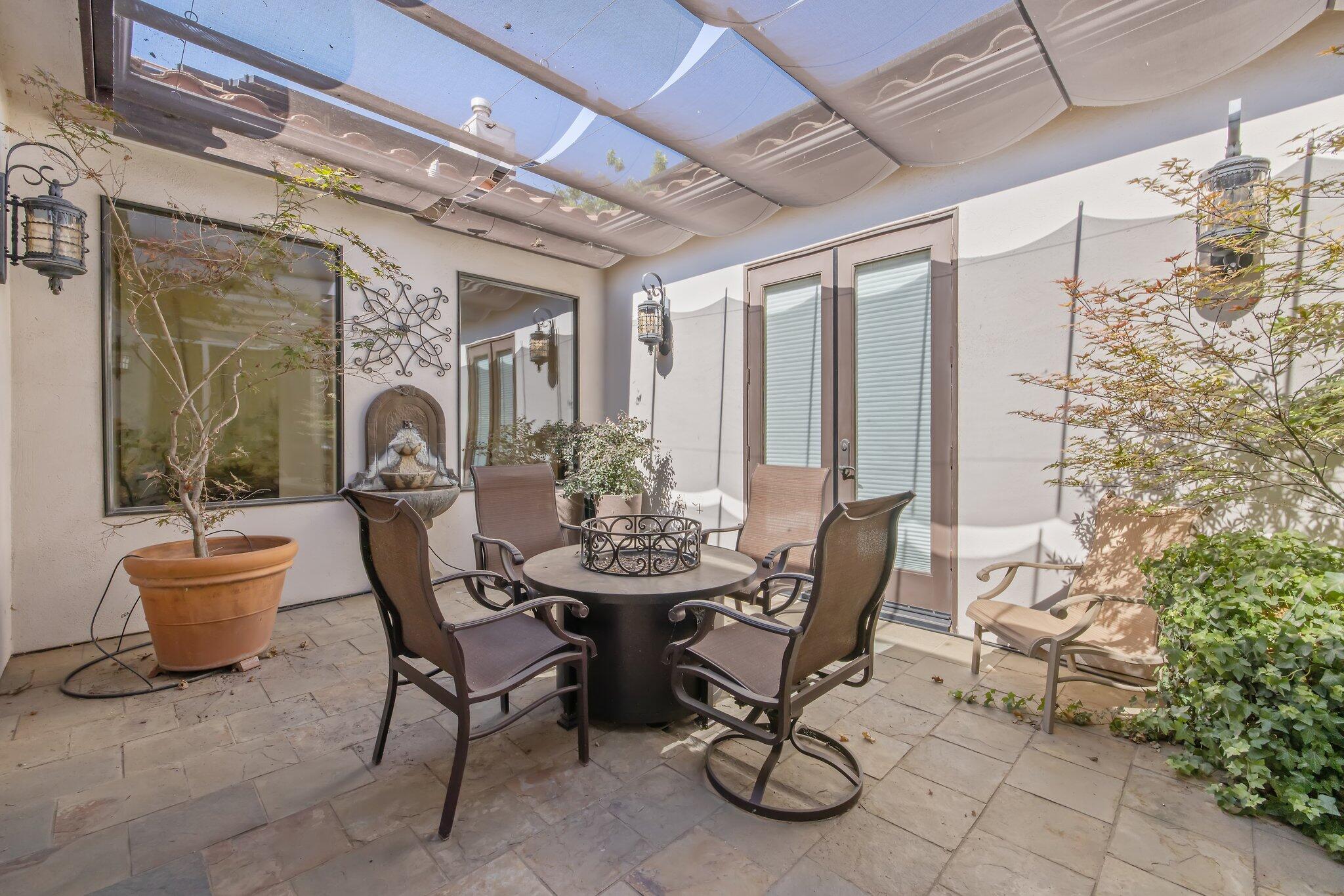 4638 W Lark Ct, Visalia, CA 93291