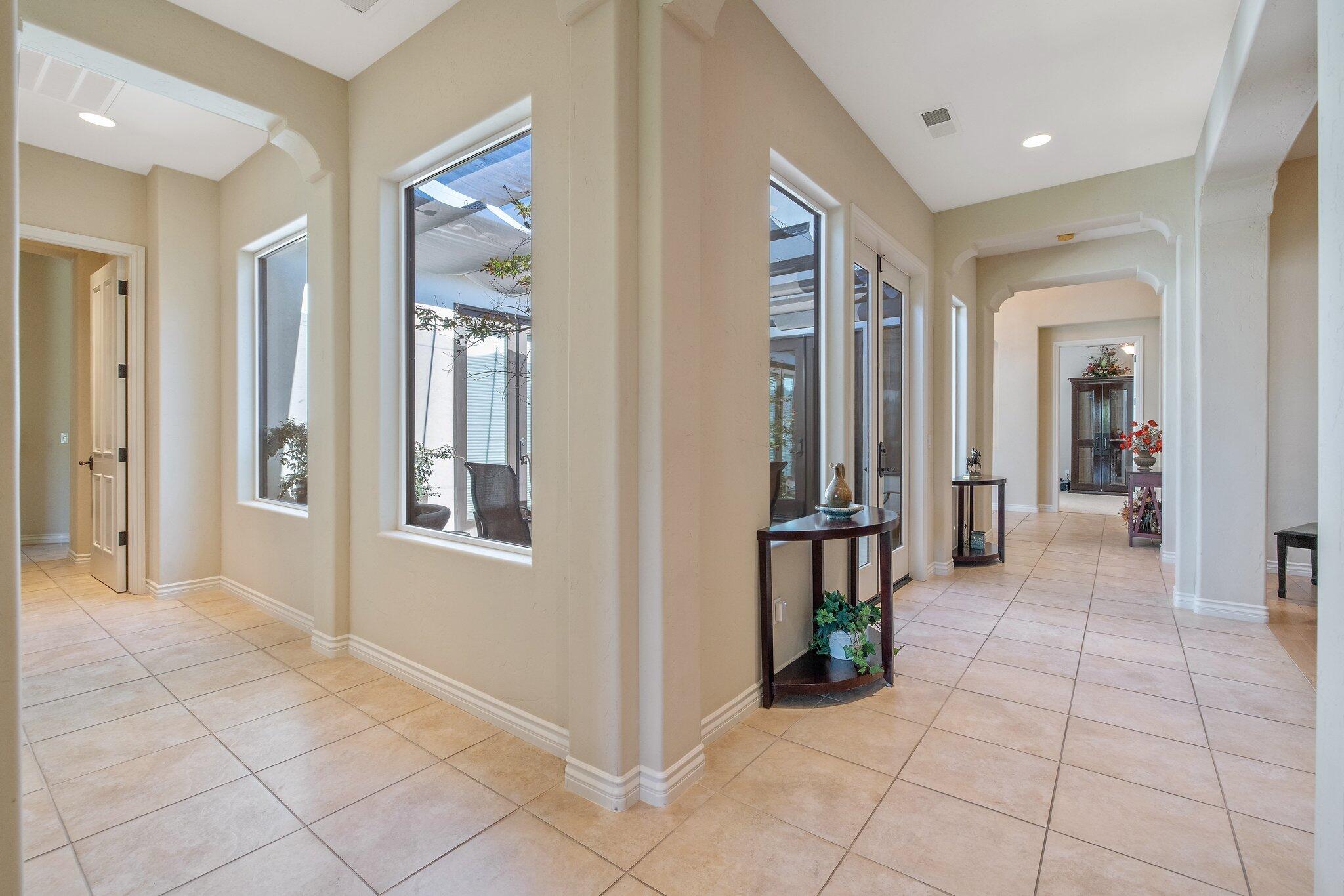 4638 W Lark Ct, Visalia, CA 93291