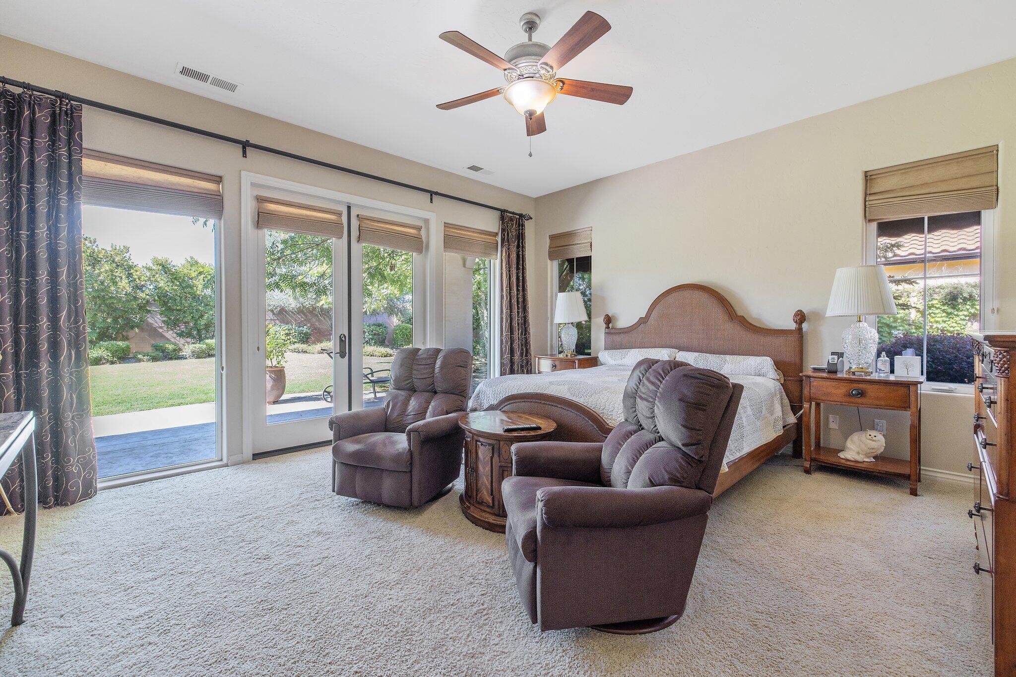 4638 W Lark Ct, Visalia, CA 93291