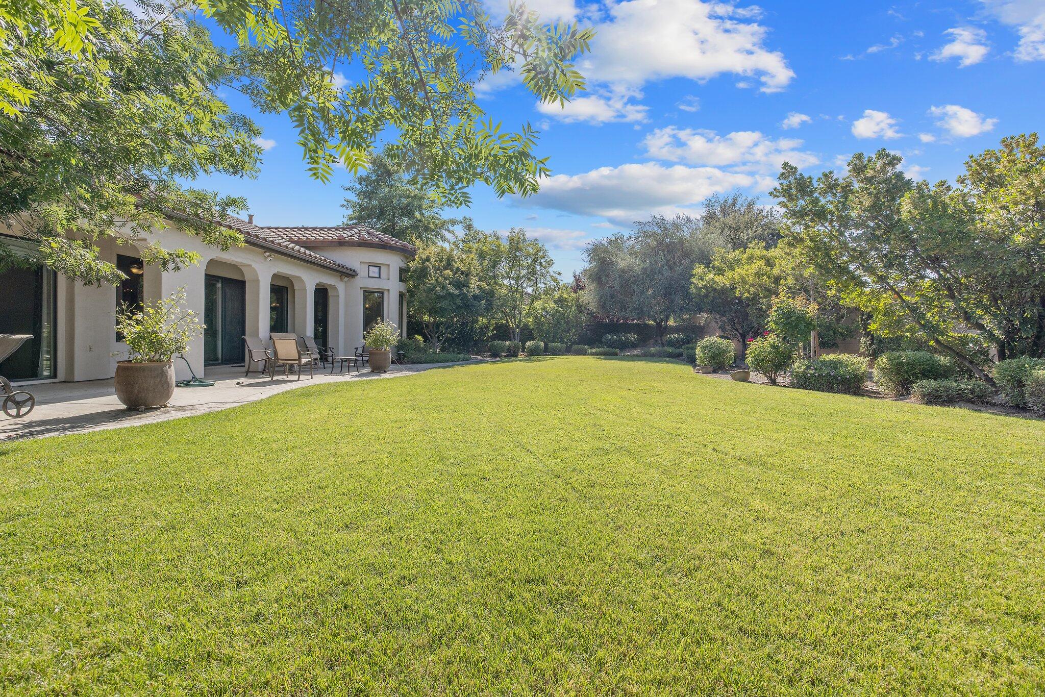 4638 W Lark Ct, Visalia, CA 93291