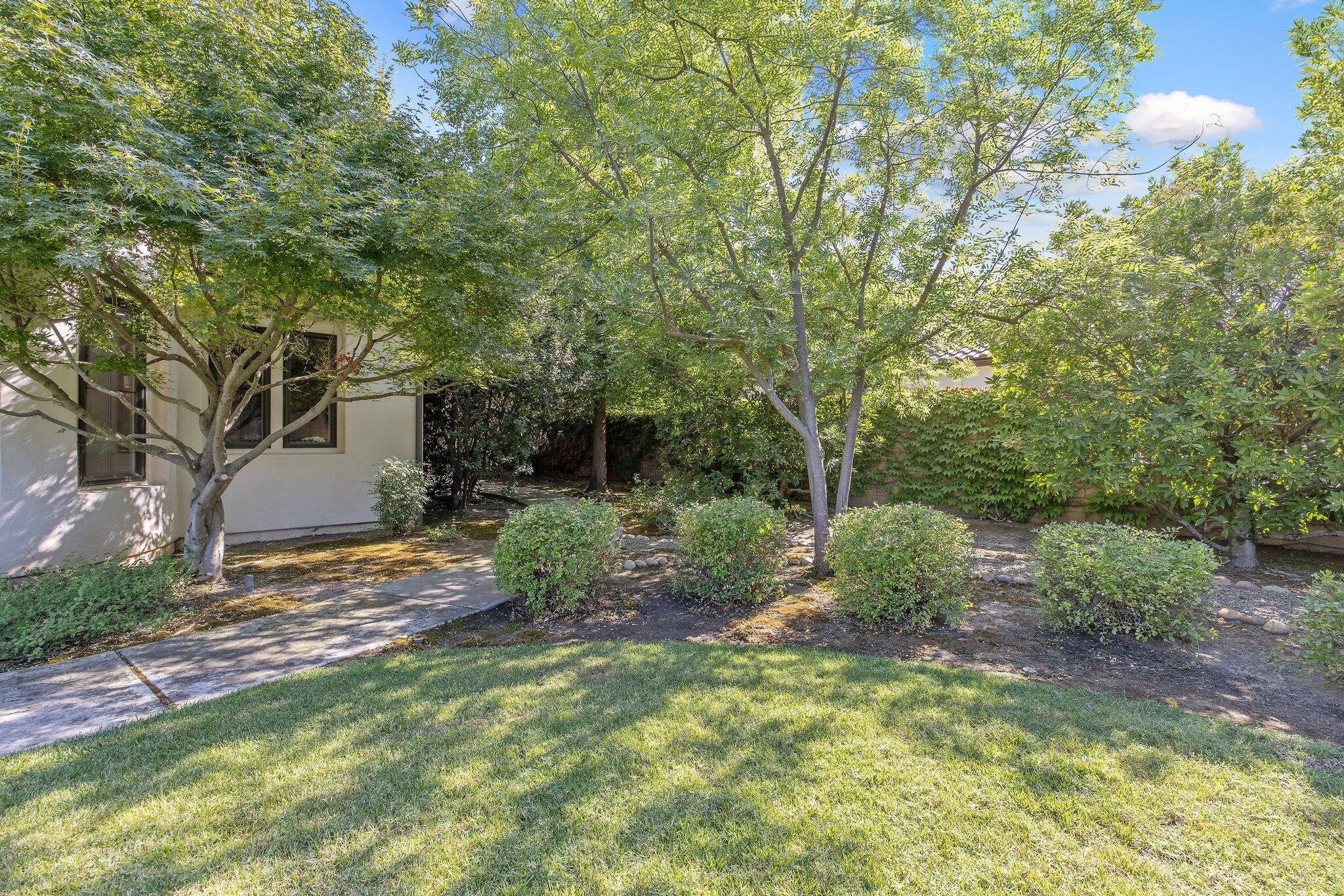 4638 W Lark Ct, Visalia, CA 93291