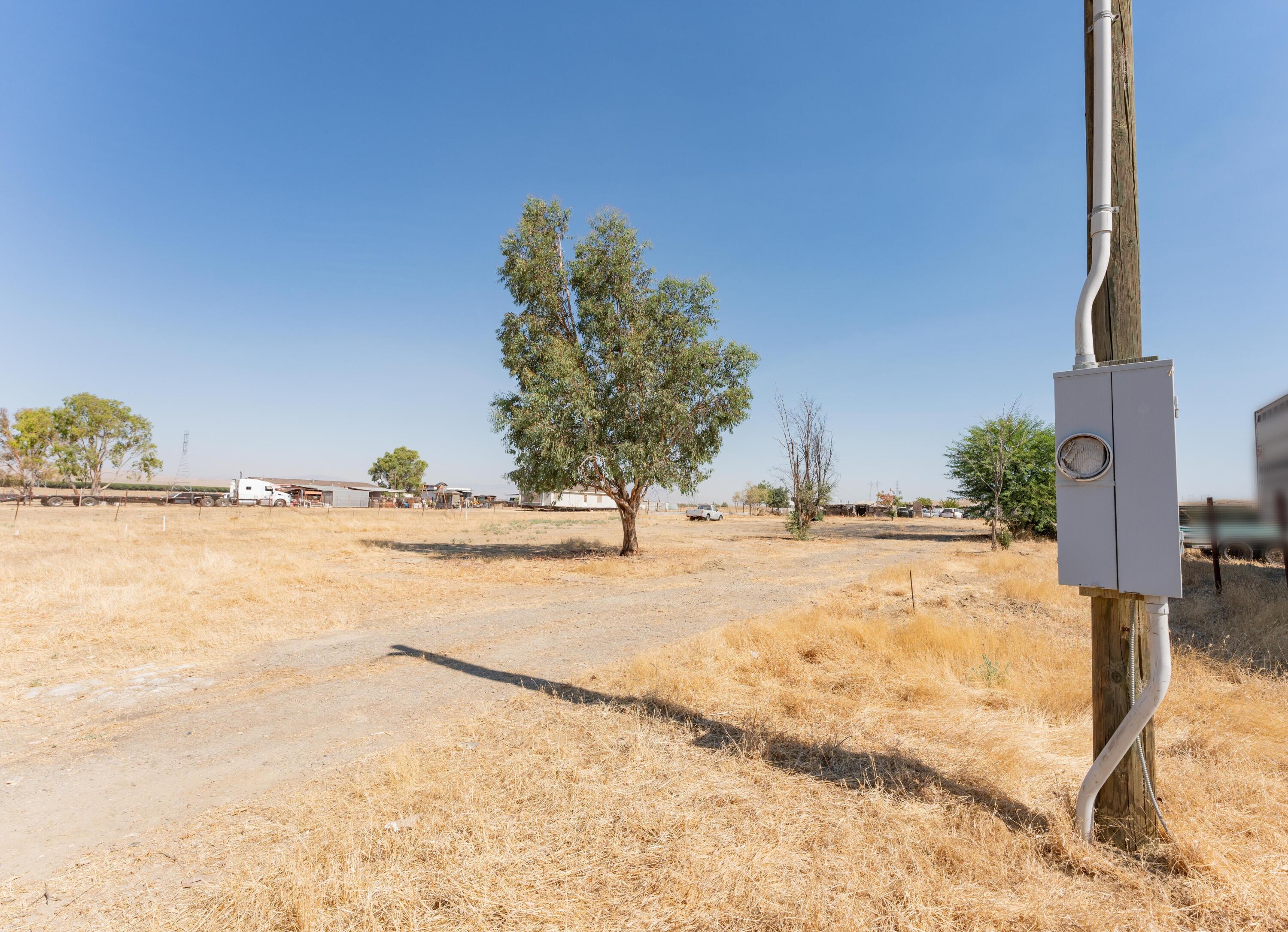 47930 S Lost Hills Rd, Coalinga, CA 93210