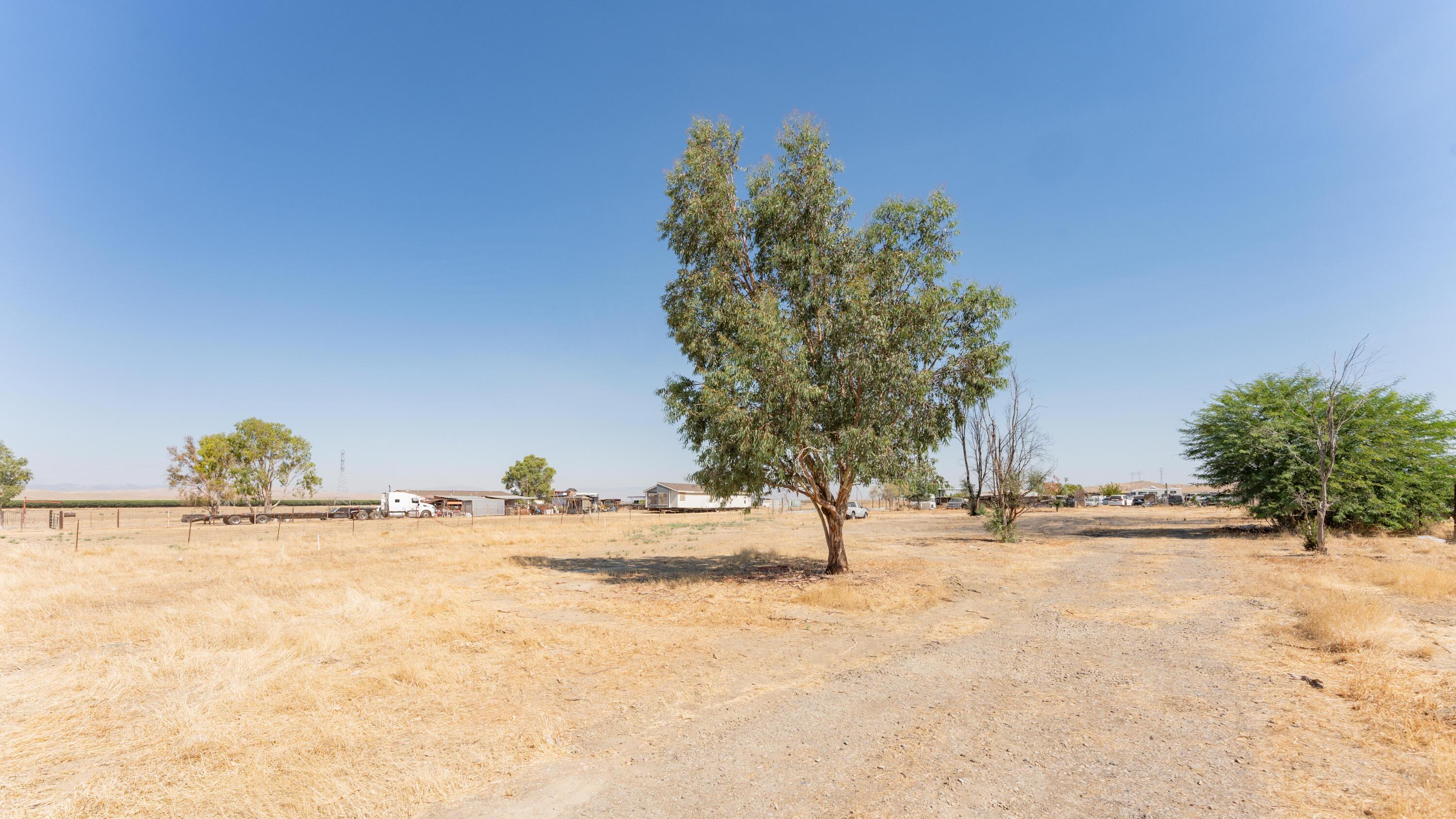 47930 S Lost Hills Rd, Coalinga, CA 93210